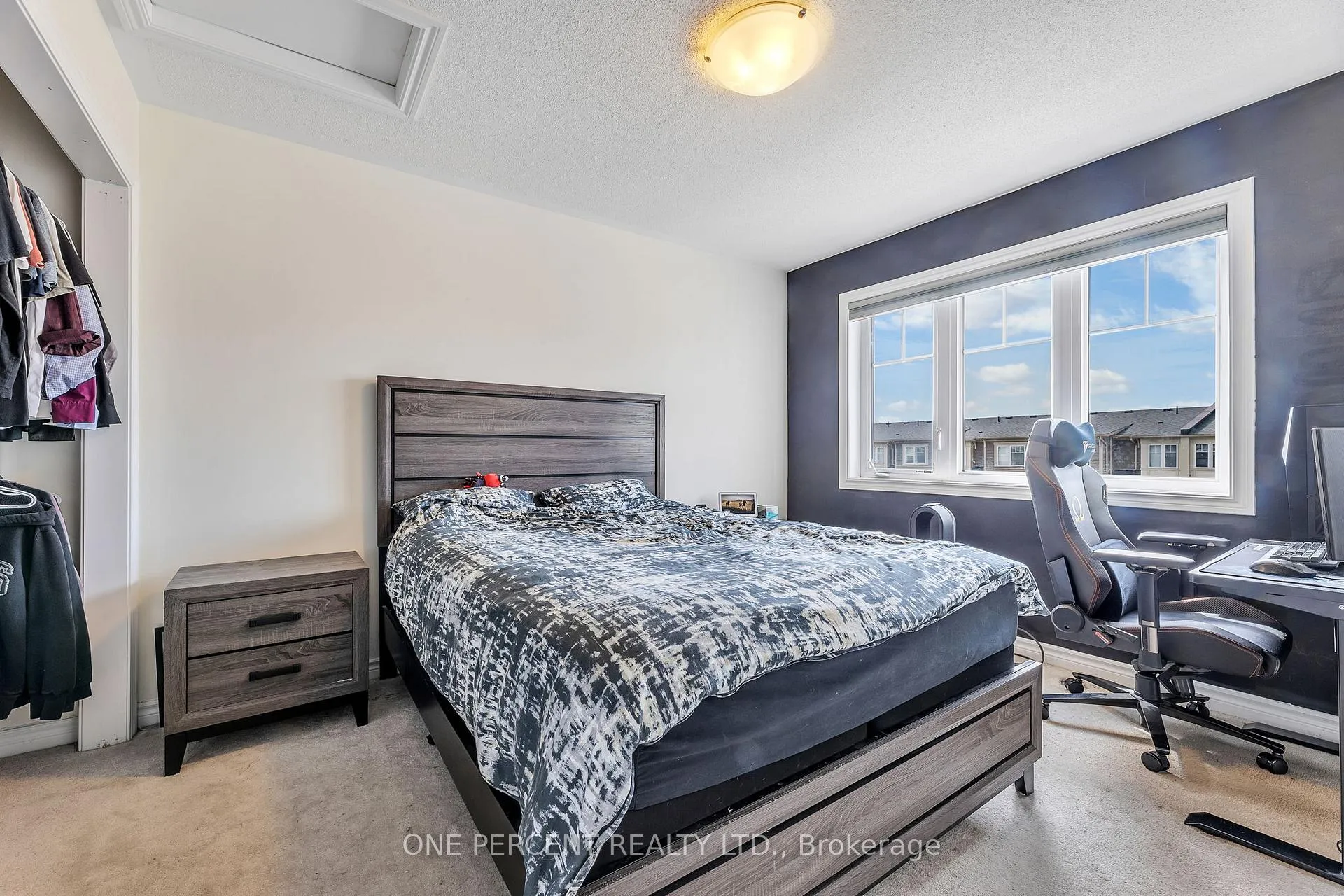 Photo 20 of 19 Nearco Crescent, Oshawa, Windfields — HOMEH