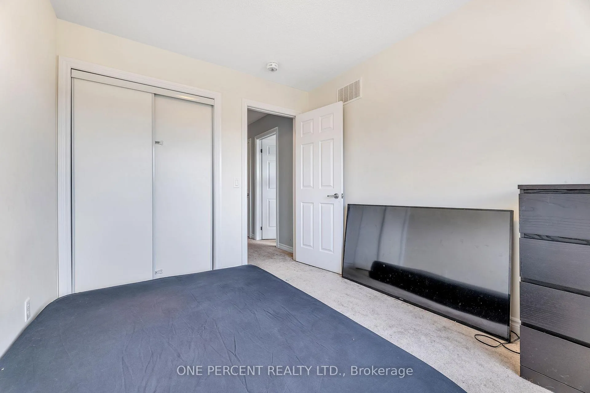 Photo 23 of 19 Nearco Crescent, Oshawa, Windfields — HOMEH