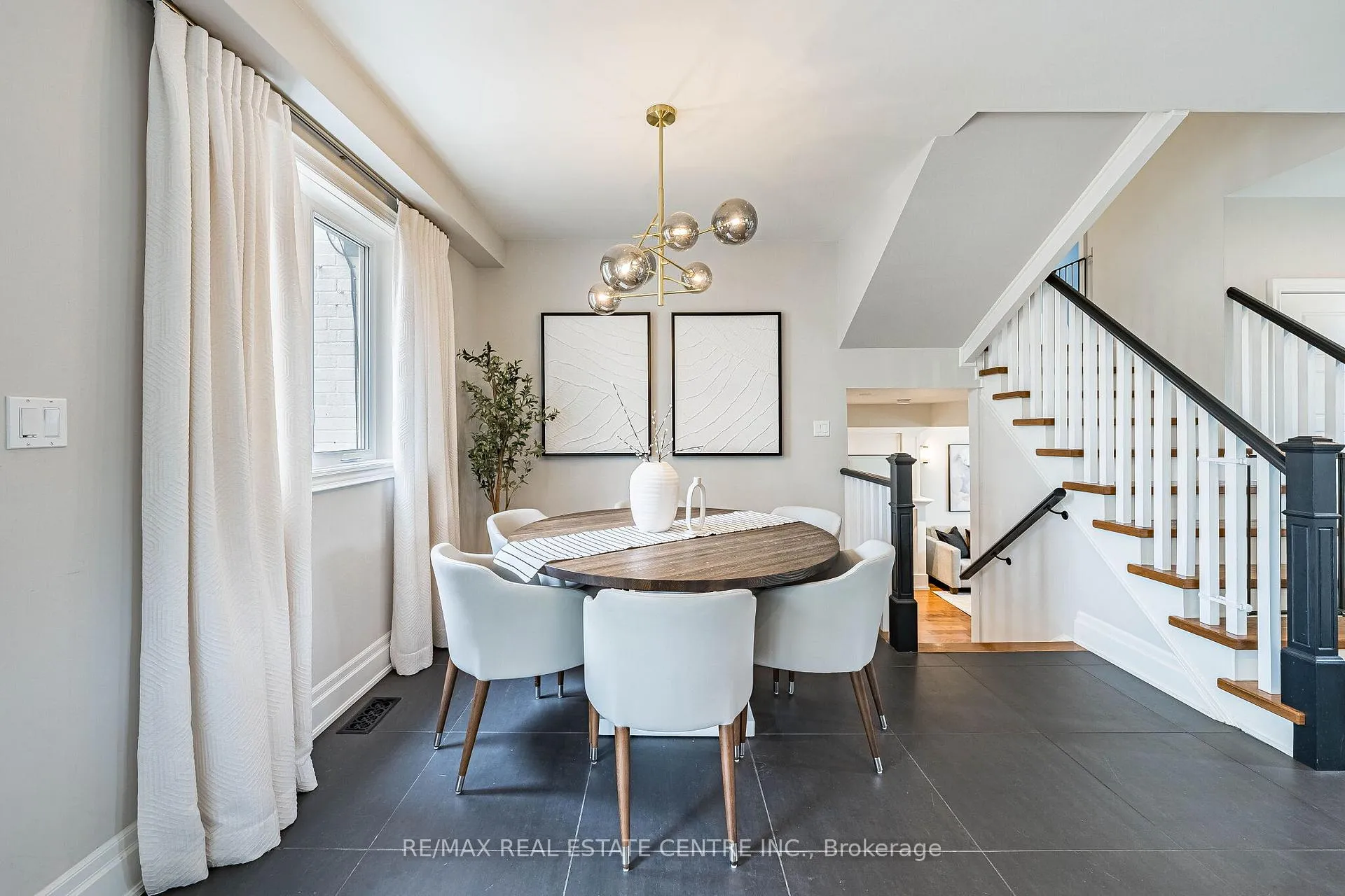 Photo 11 of 14 Billy Joel Crescent, Markham, Markham Village — HOMEH