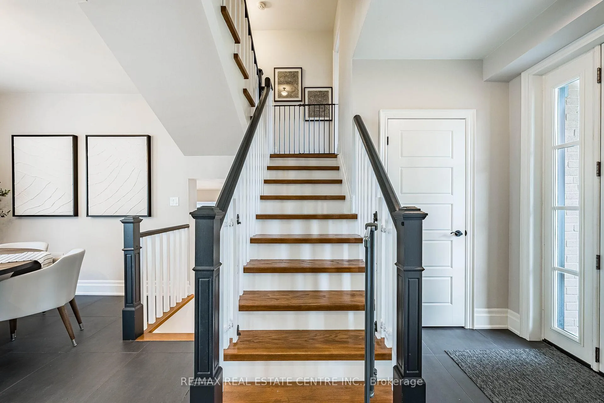 Photo 13 of 14 Billy Joel Crescent, Markham, Markham Village — HOMEH