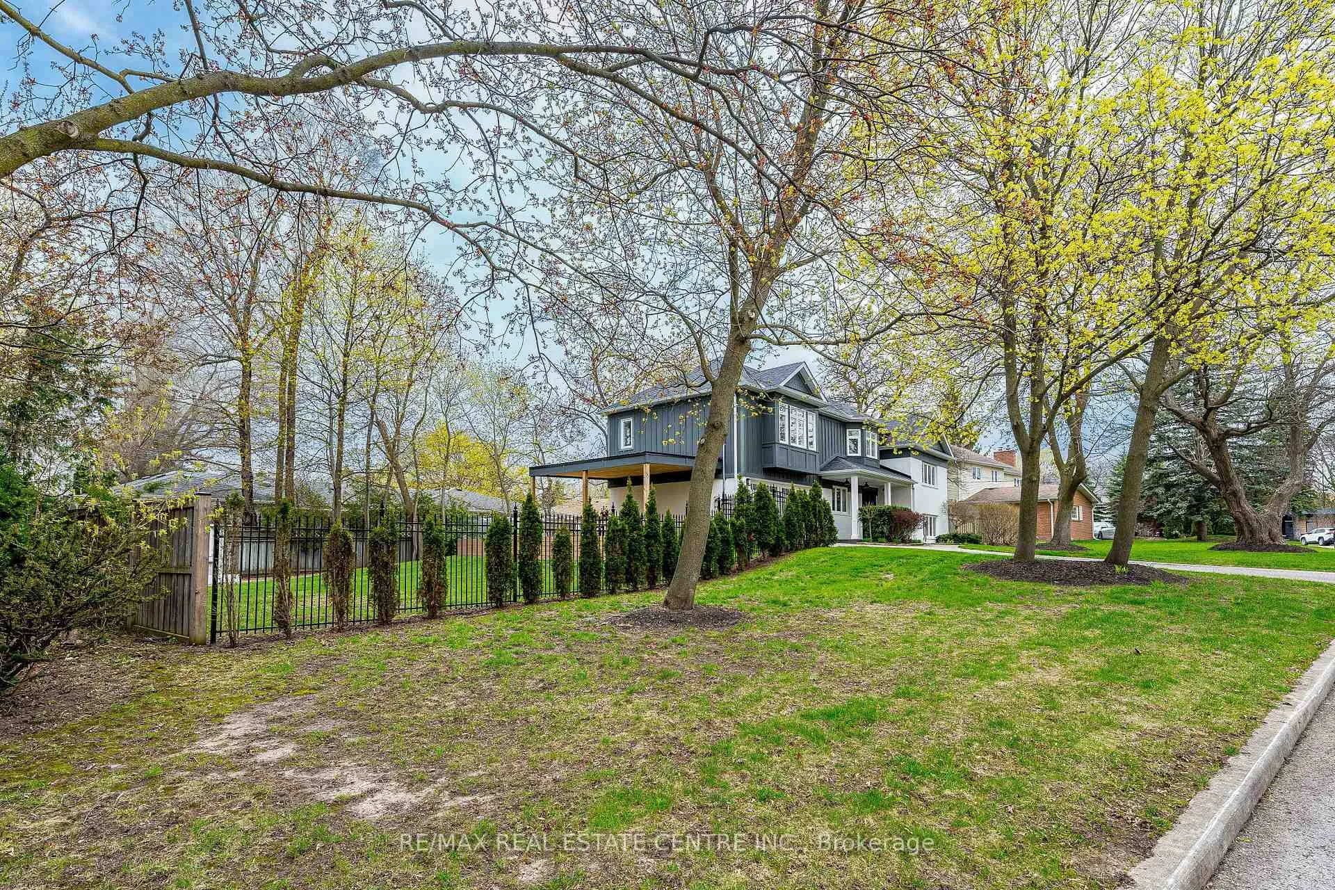 Photo 45 of 14 Billy Joel Crescent, Markham, Markham Village — HOMEH