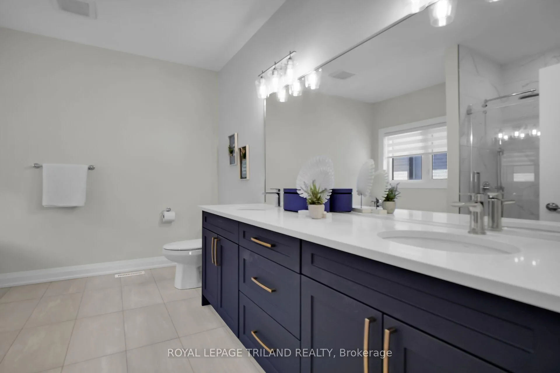 Photo 21 of Unit 6, 383 Daventry Way, Middlesex Centre, Kilworth — HOMEH