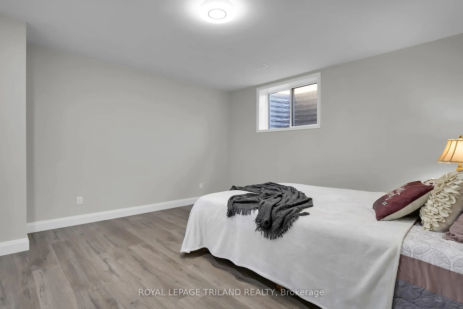 Photo 32 of Unit 6, 383 Daventry Way, Middlesex Centre, Kilworth — HOMEH