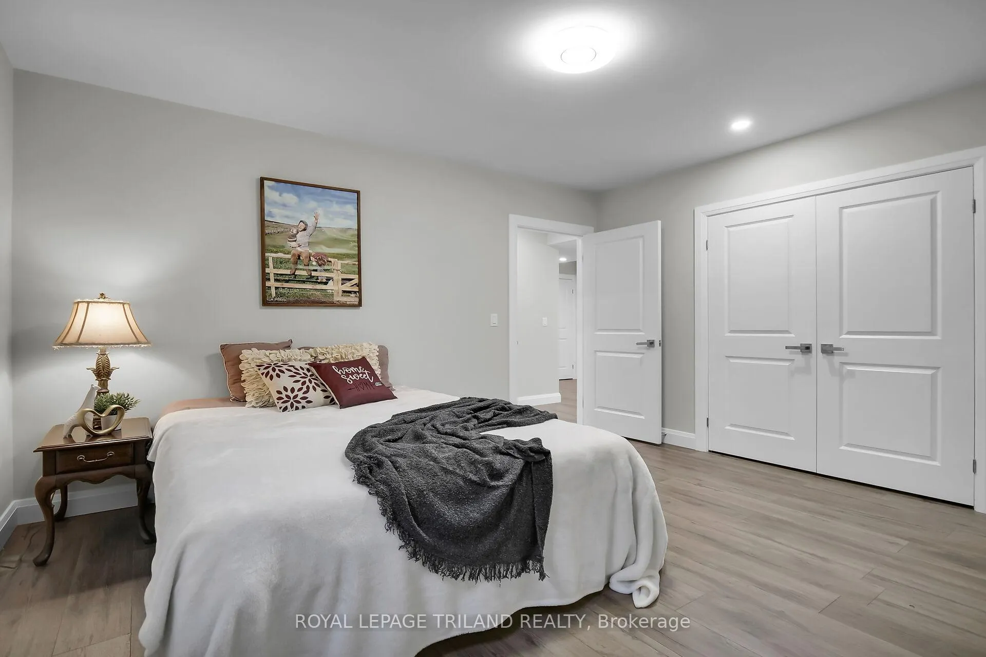 Photo 33 of Unit 6, 383 Daventry Way, Middlesex Centre, Kilworth — HOMEH