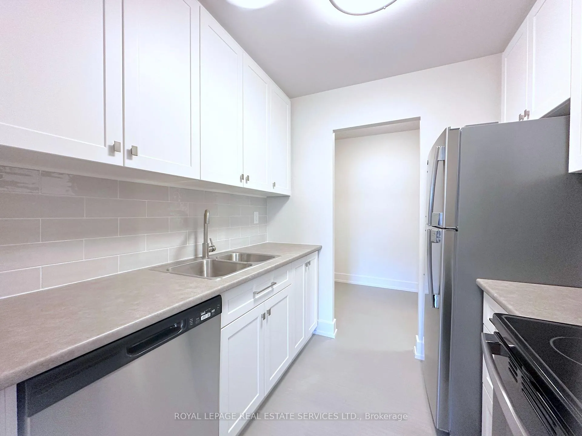 Photo 3 of Unit 103, 190 Clark Boulevard, Brampton, Queen Street Corridor — HOMEH