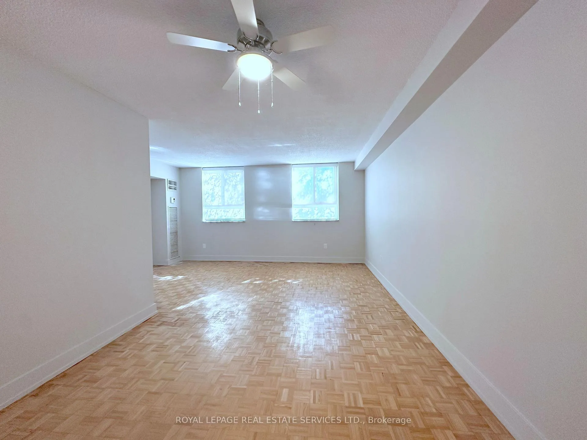 Photo 8 of Unit 103, 190 Clark Boulevard, Brampton, Queen Street Corridor — HOMEH
