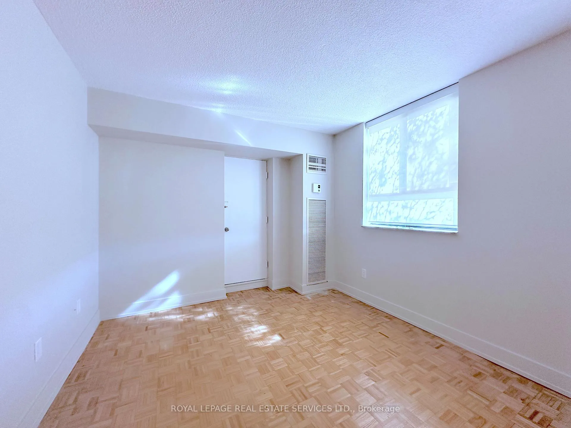 Photo 10 of Unit 103, 190 Clark Boulevard, Brampton, Queen Street Corridor — HOMEH