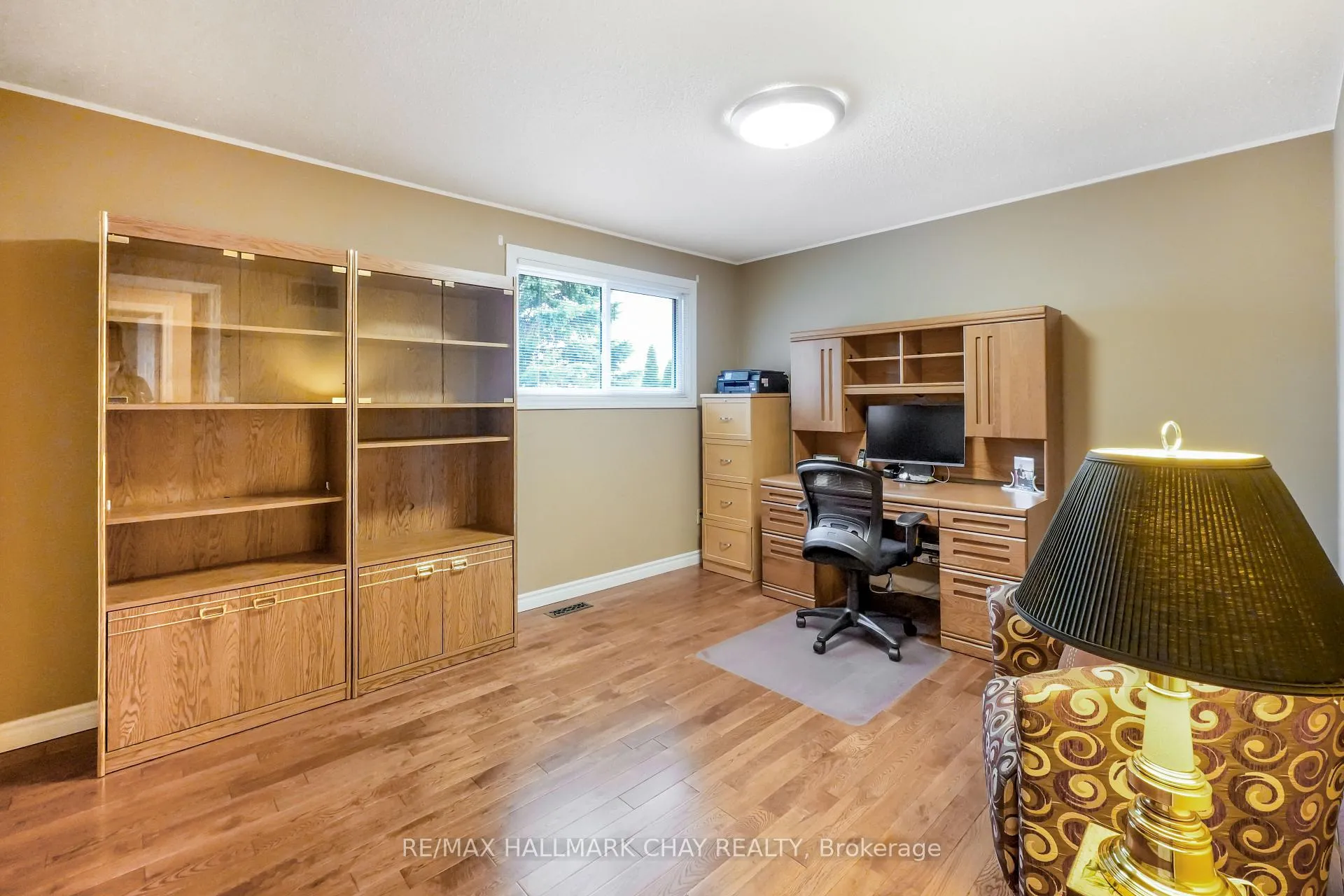 Photo 31 of 22 Giffin Road, Hamilton, Dundas — HOMEH