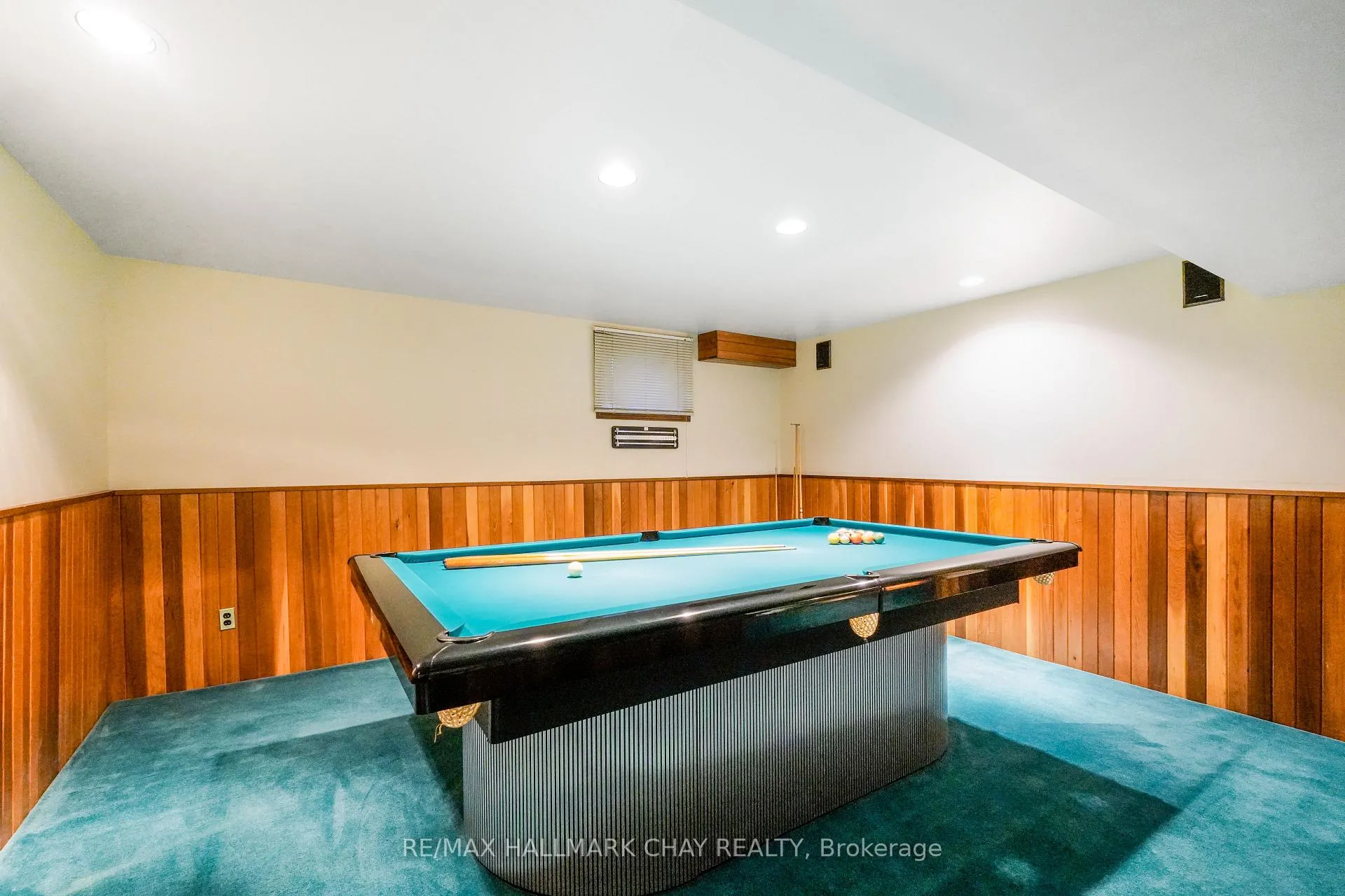 Photo 39 of 22 Giffin Road, Hamilton, Dundas — HOMEH