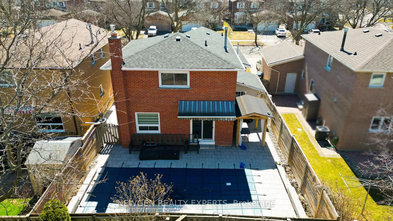 Photo 44 of 19 Stillwater Crescent, Brampton, Brampton West — HOMEH