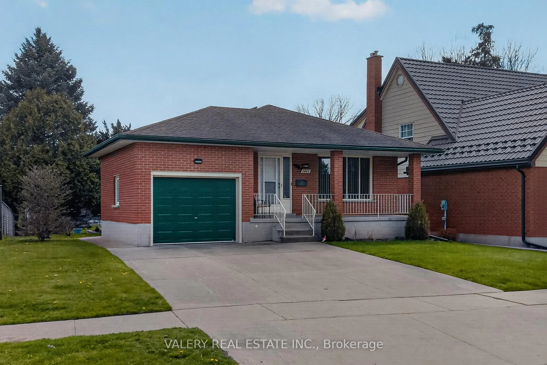 Photo 1 of 2063 Old Mill Road, Kitchener — HOMEH