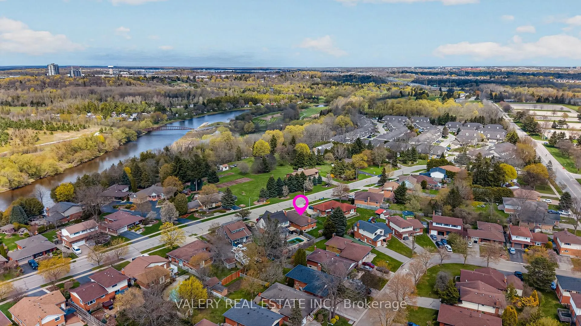 Photo 25 of 2063 Old Mill Road, Kitchener — HOMEH