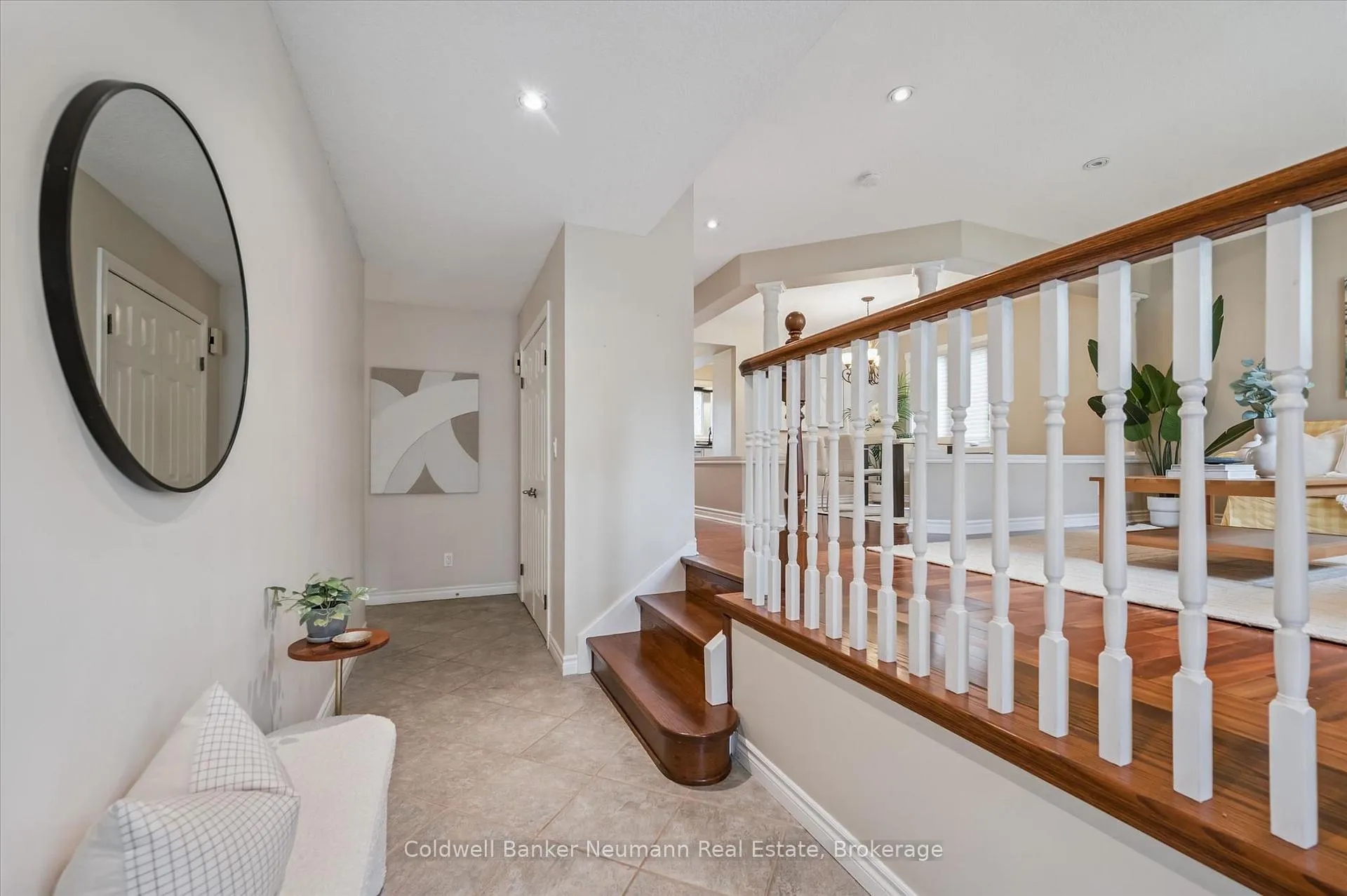Photo 6 of 5 Ervin Crescent, Guelph, Kortright West — HOMEH