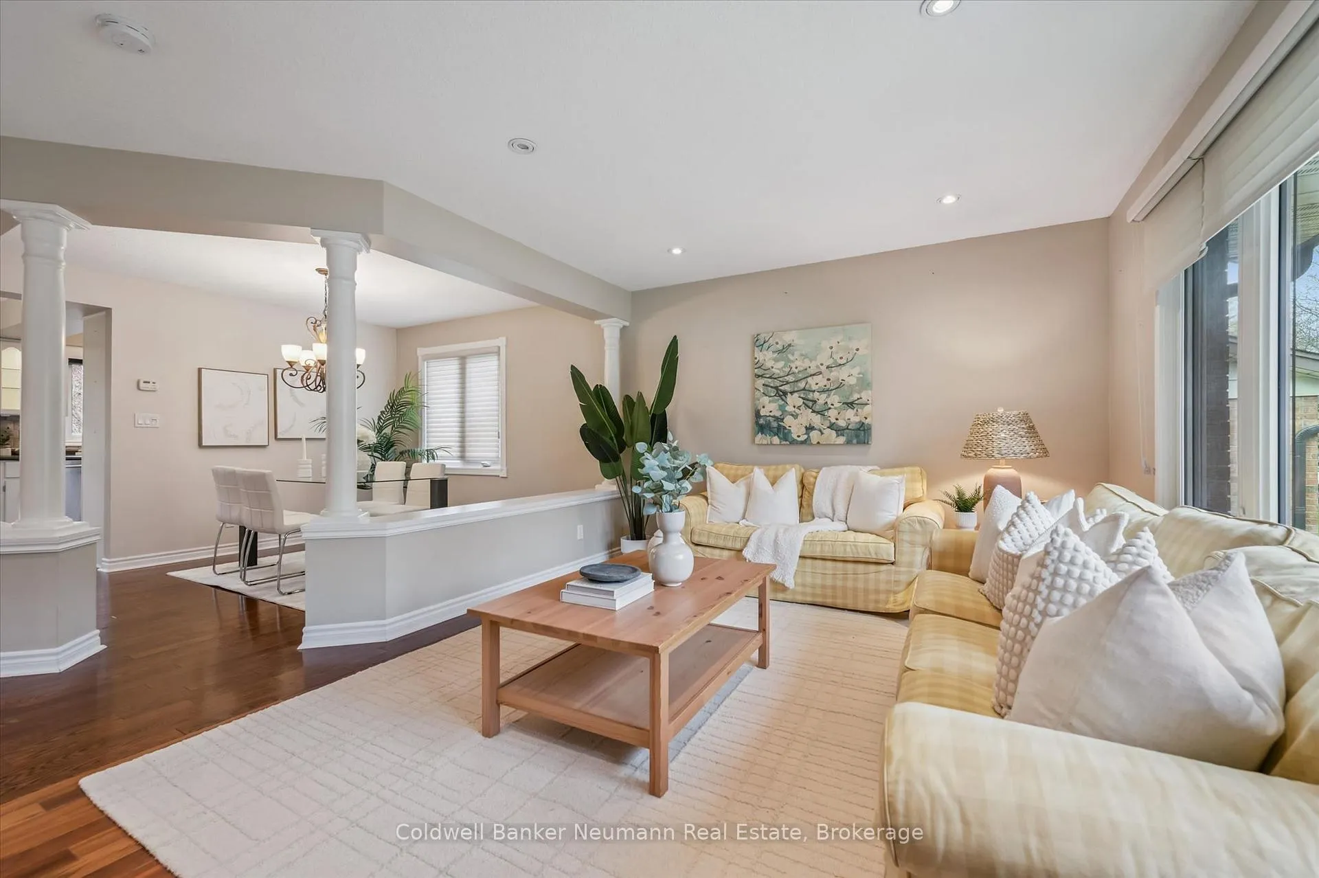 Photo 9 of 5 Ervin Crescent, Guelph, Kortright West — HOMEH