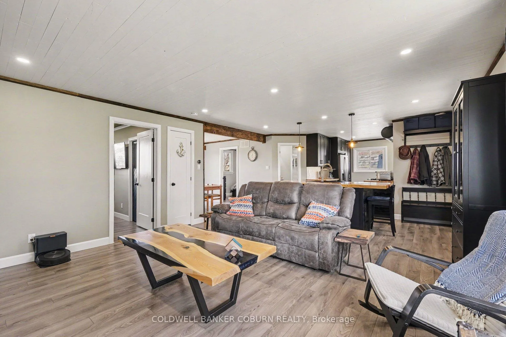 Photo 8 of 2590 County 7 Road, North Dundas, North Dundas (Winchester) Twp — HOMEH