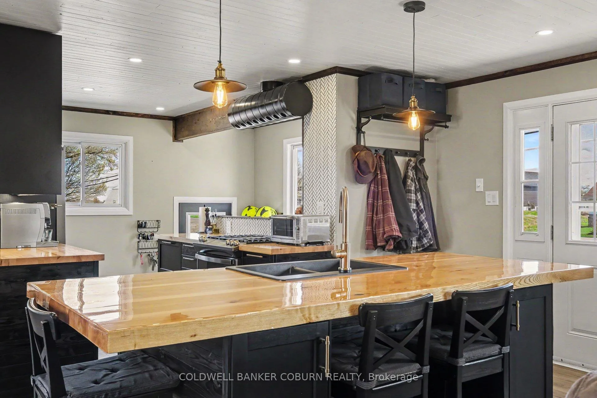 Photo 18 of 2590 County 7 Road, North Dundas, North Dundas (Winchester) Twp — HOMEH