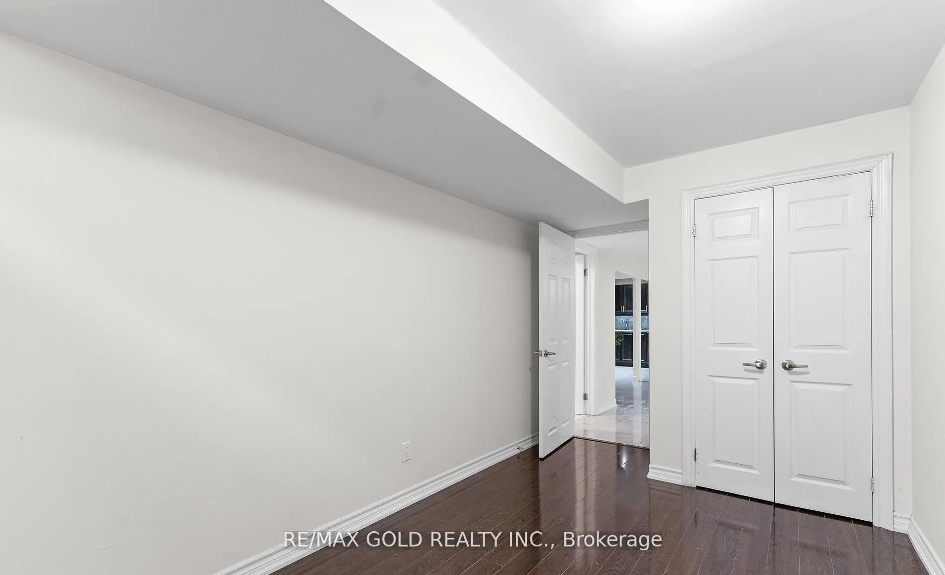 Photo 8 of Unit (Bsmt), 24 Finland Drive, Vaughan, Kleinburg — HOMEH