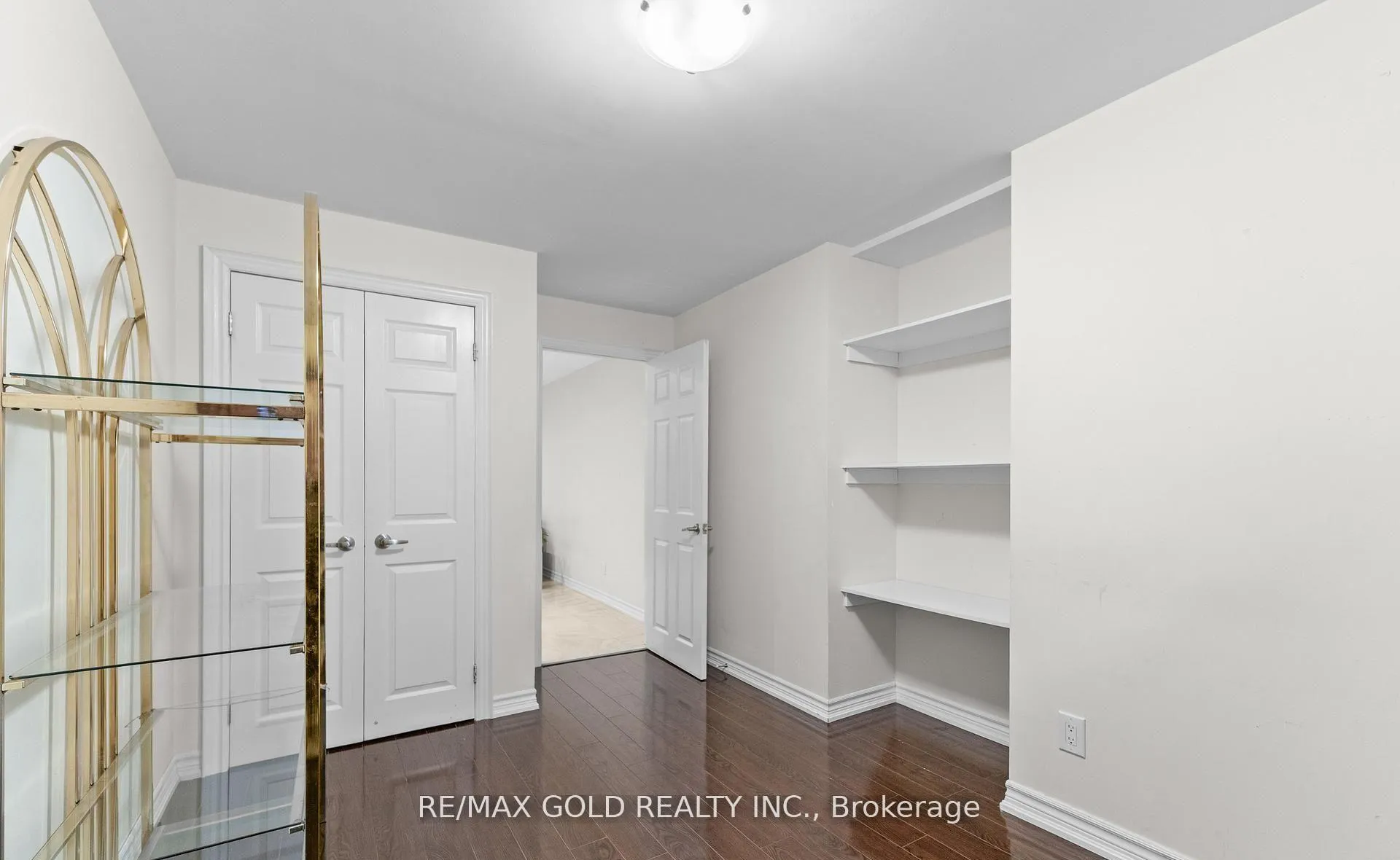 Photo 9 of Unit (Bsmt), 24 Finland Drive, Vaughan, Kleinburg — HOMEH