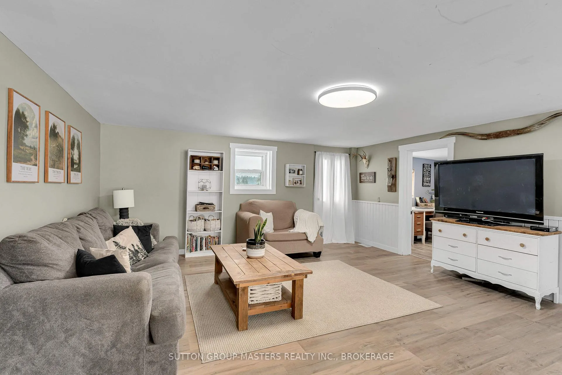 Photo 13 of 191 Fifth Concession Road S, Addington Highlands — HOMEH
