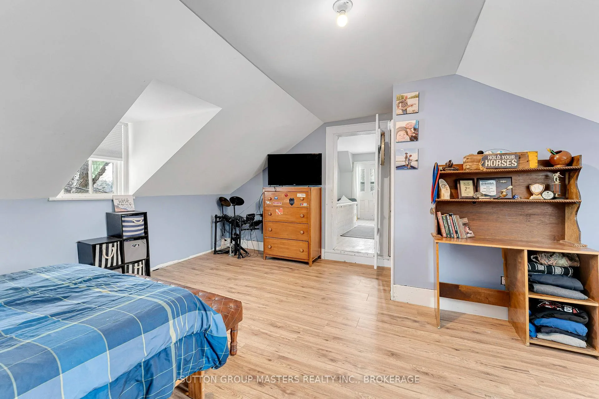 Photo 22 of 191 Fifth Concession Road S, Addington Highlands — HOMEH