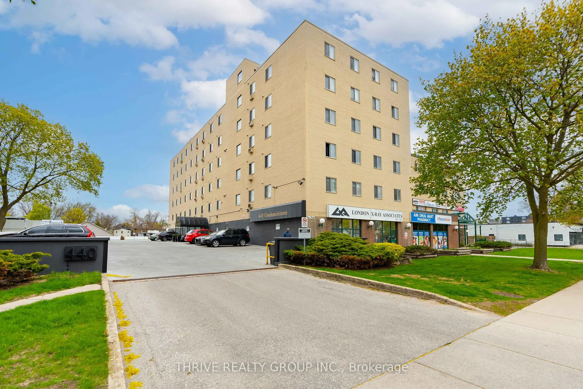 Front of Unit 303, 440 Central Avenue
