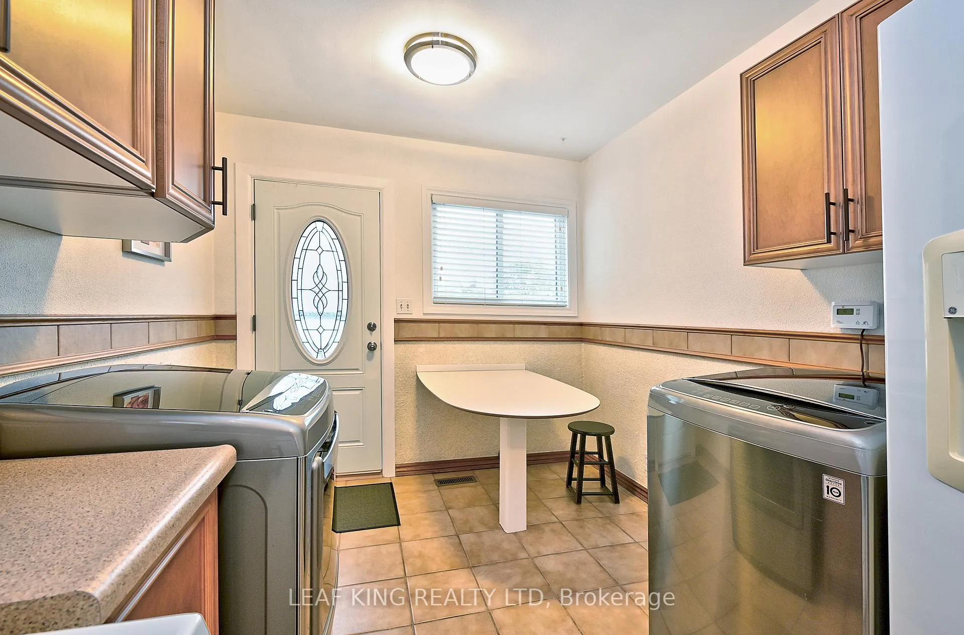 Photo 19 of 1476 Barton Street E, Hamilton, Homeside — HOMEH