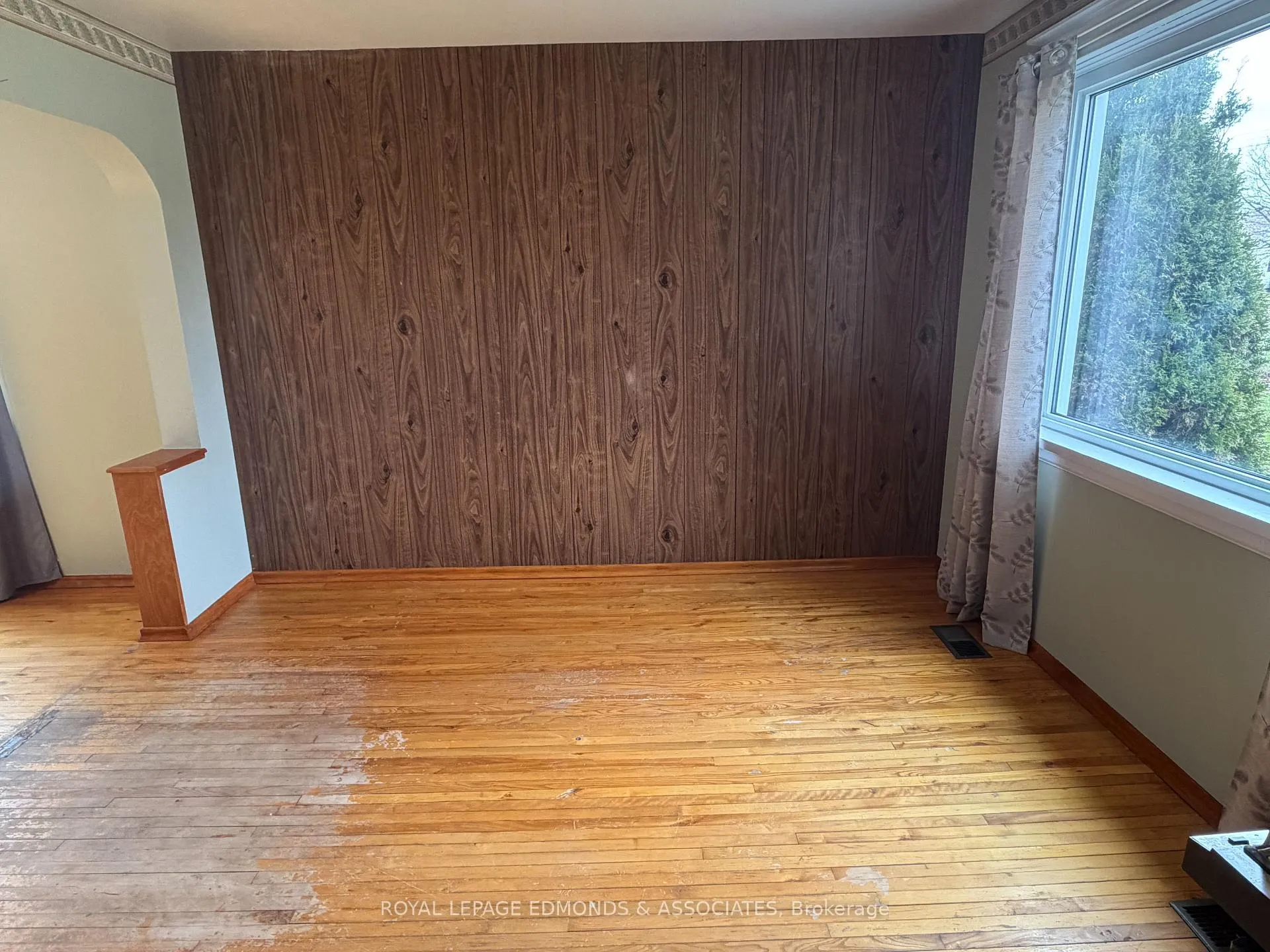 Photo 4 of 449 Boundary Road E, Pembroke — HOMEH