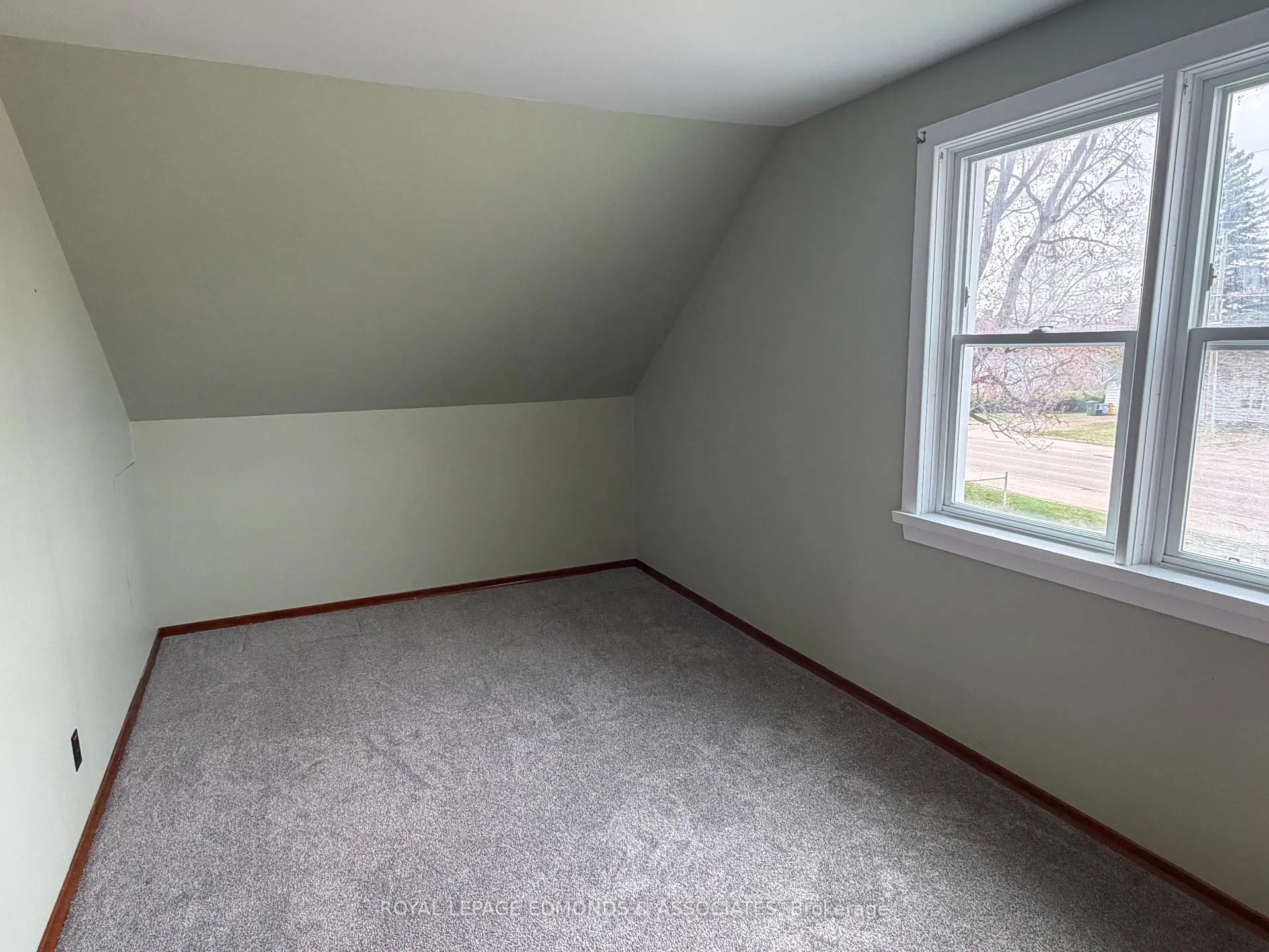 Photo 15 of 449 Boundary Road E, Pembroke — HOMEH