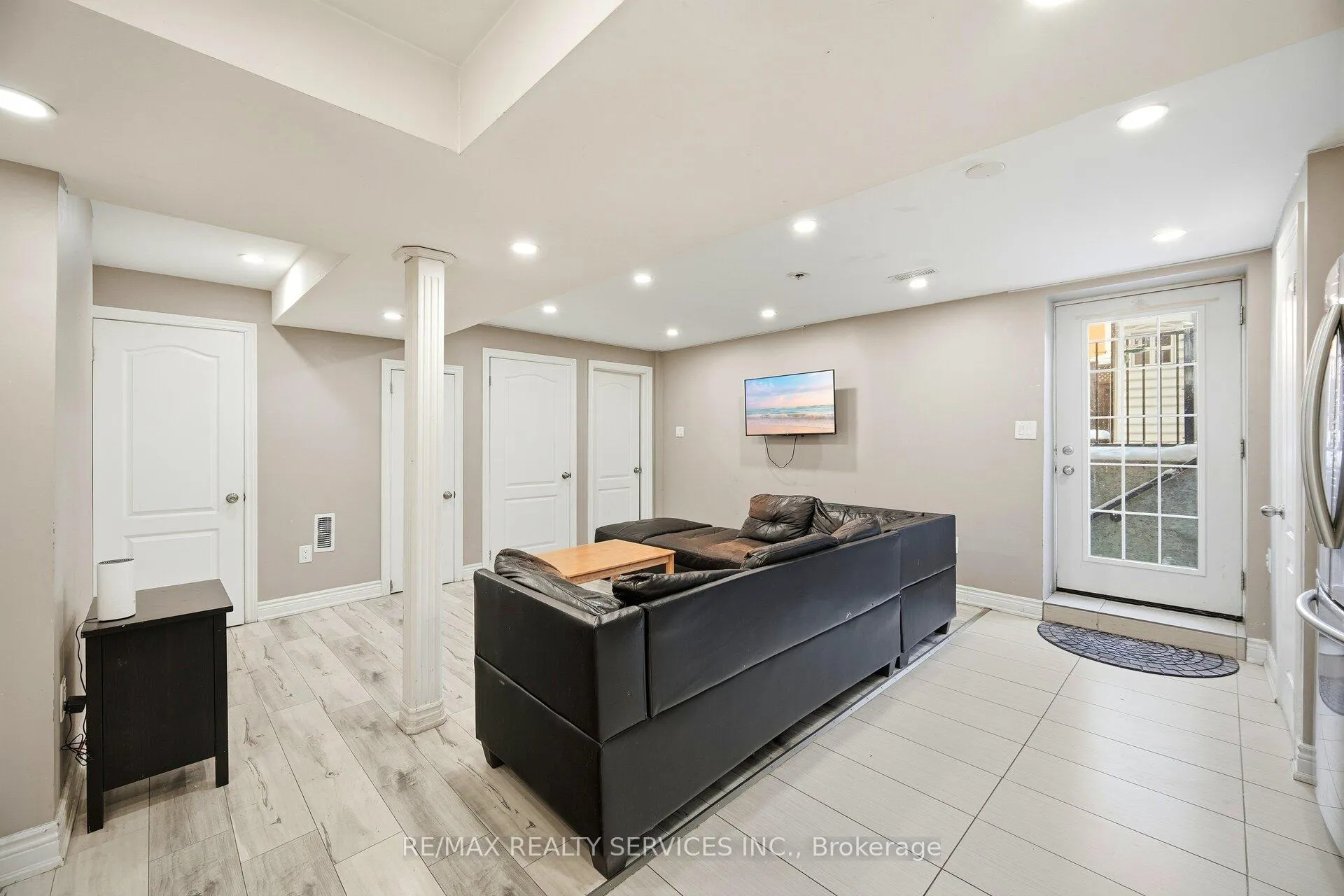 Photo 43 of 71 Hutton Crescent, Caledon, Rural Caledon — HOMEH