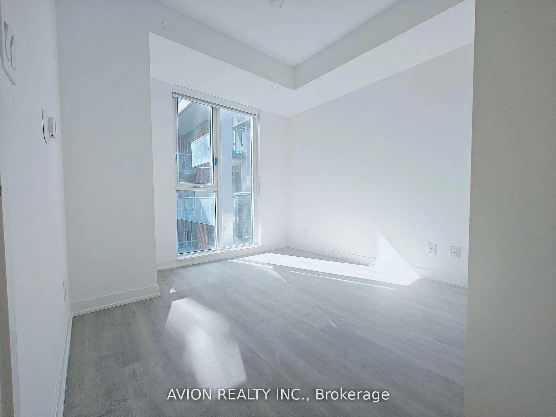 Photo 4 of Unit A937, 8119 Birchmount Road, Markham, Unionville — HOMEH