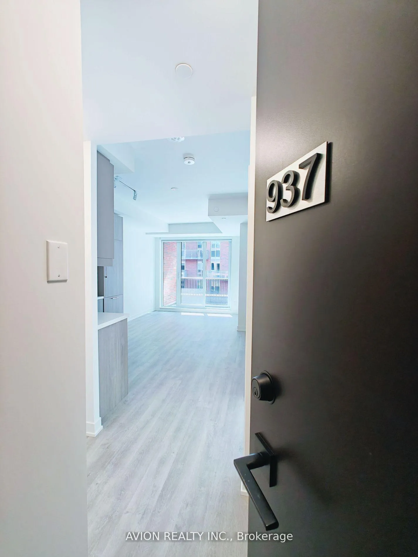 Photo 9 of Unit A937, 8119 Birchmount Road, Markham, Unionville — HOMEH