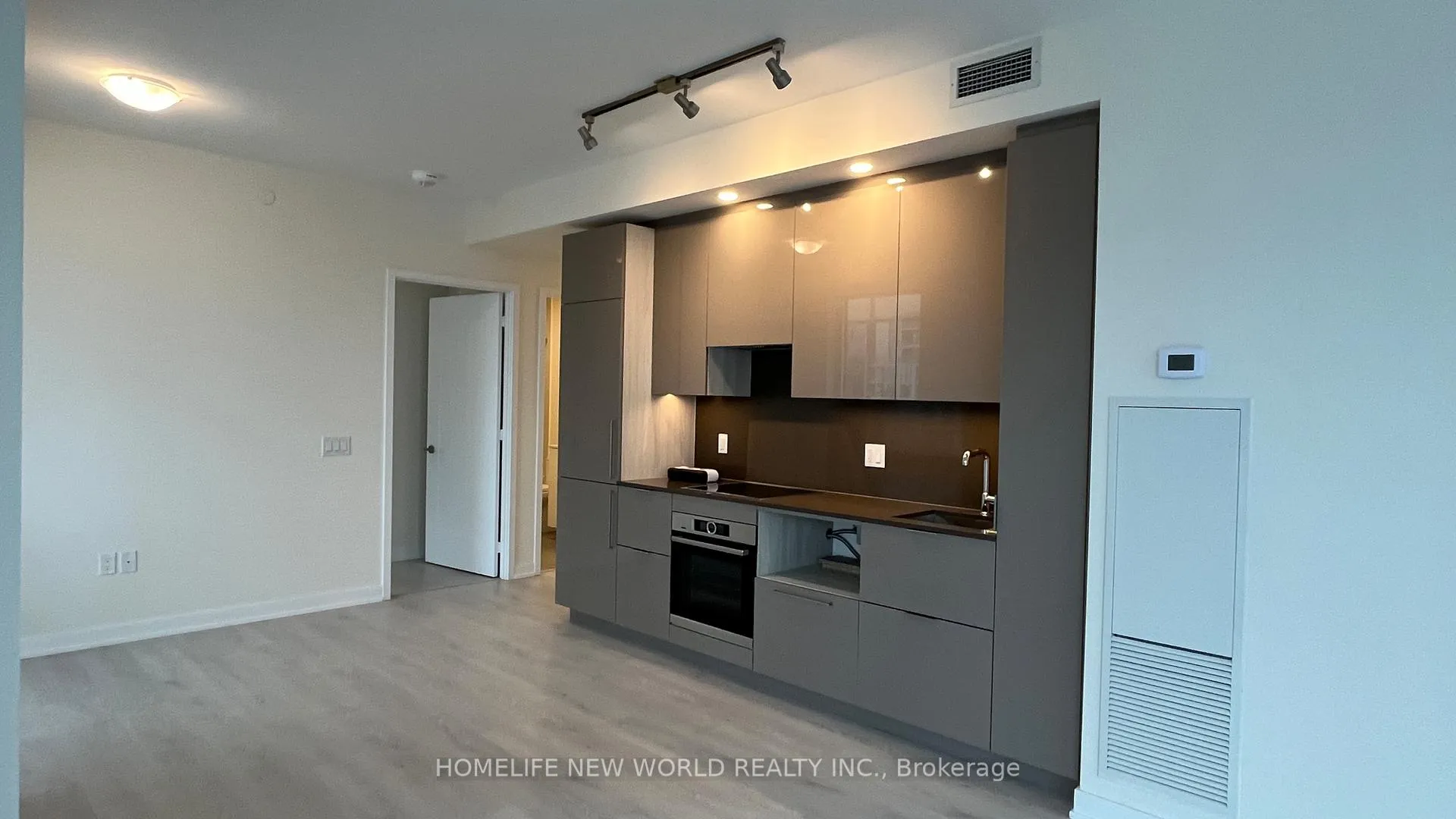 Photo 5 of Unit 3202, 28 Freeland Street, Toronto, Waterfront Communities — HOMEH