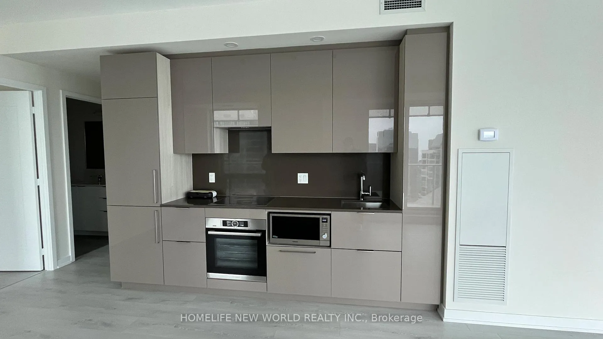 Photo 8 of Unit 3202, 28 Freeland Street, Toronto, Waterfront Communities — HOMEH