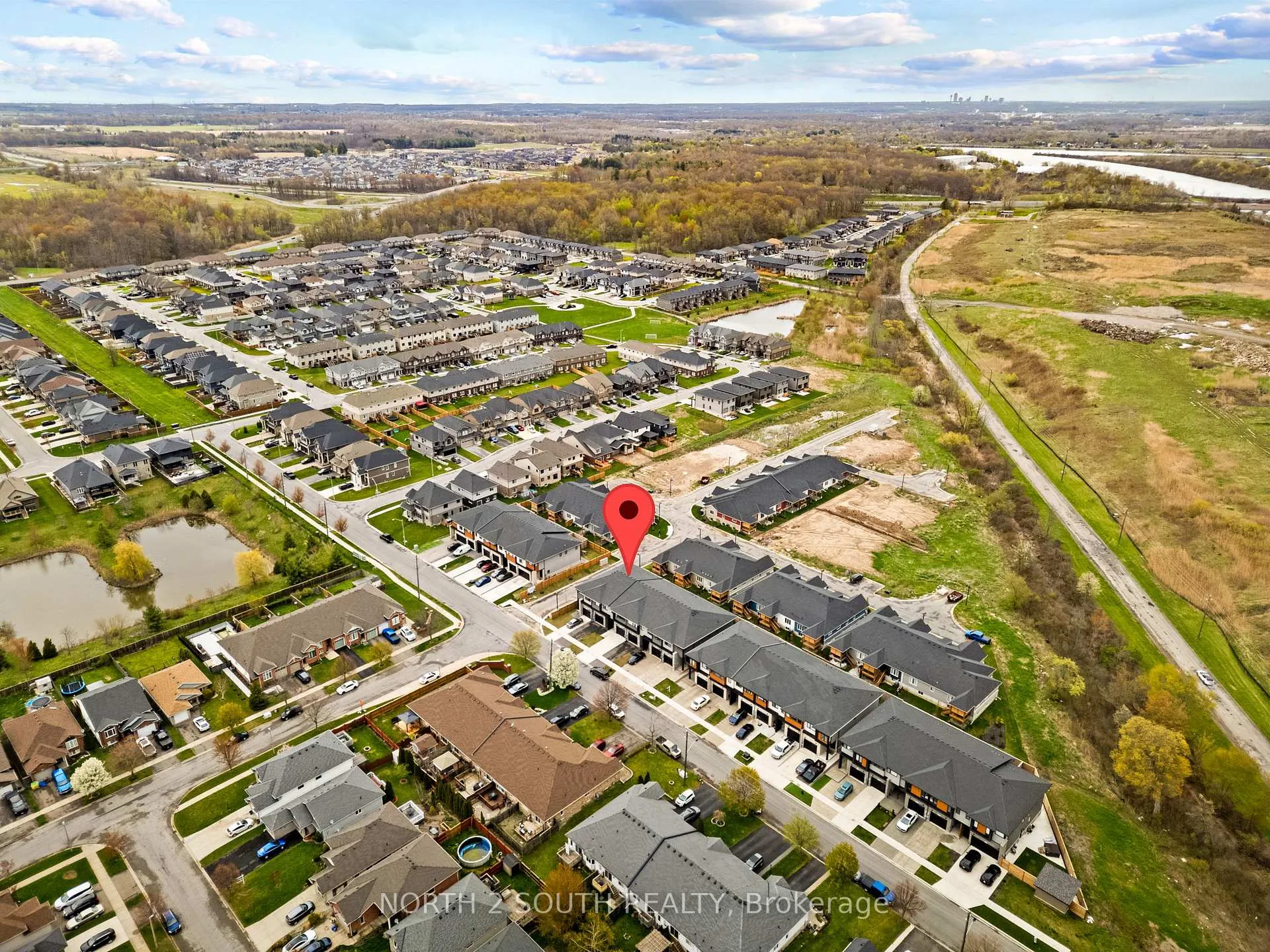 Photo 38 of 1064 Hansler Road, Welland, N. Welland — HOMEH