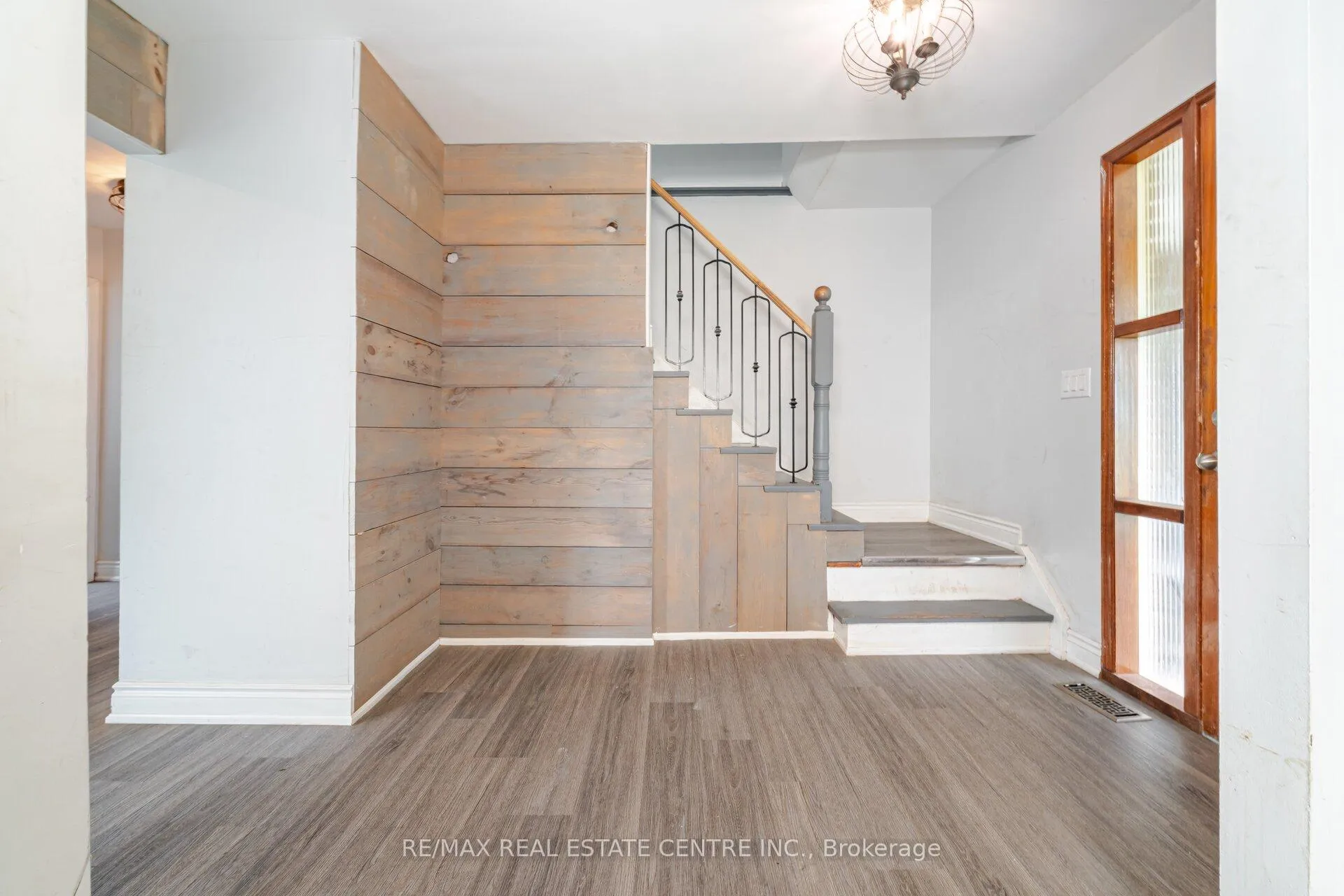 Photo 10 of 12386 Creditview Road, Caledon, Rural Caledon — HOMEH