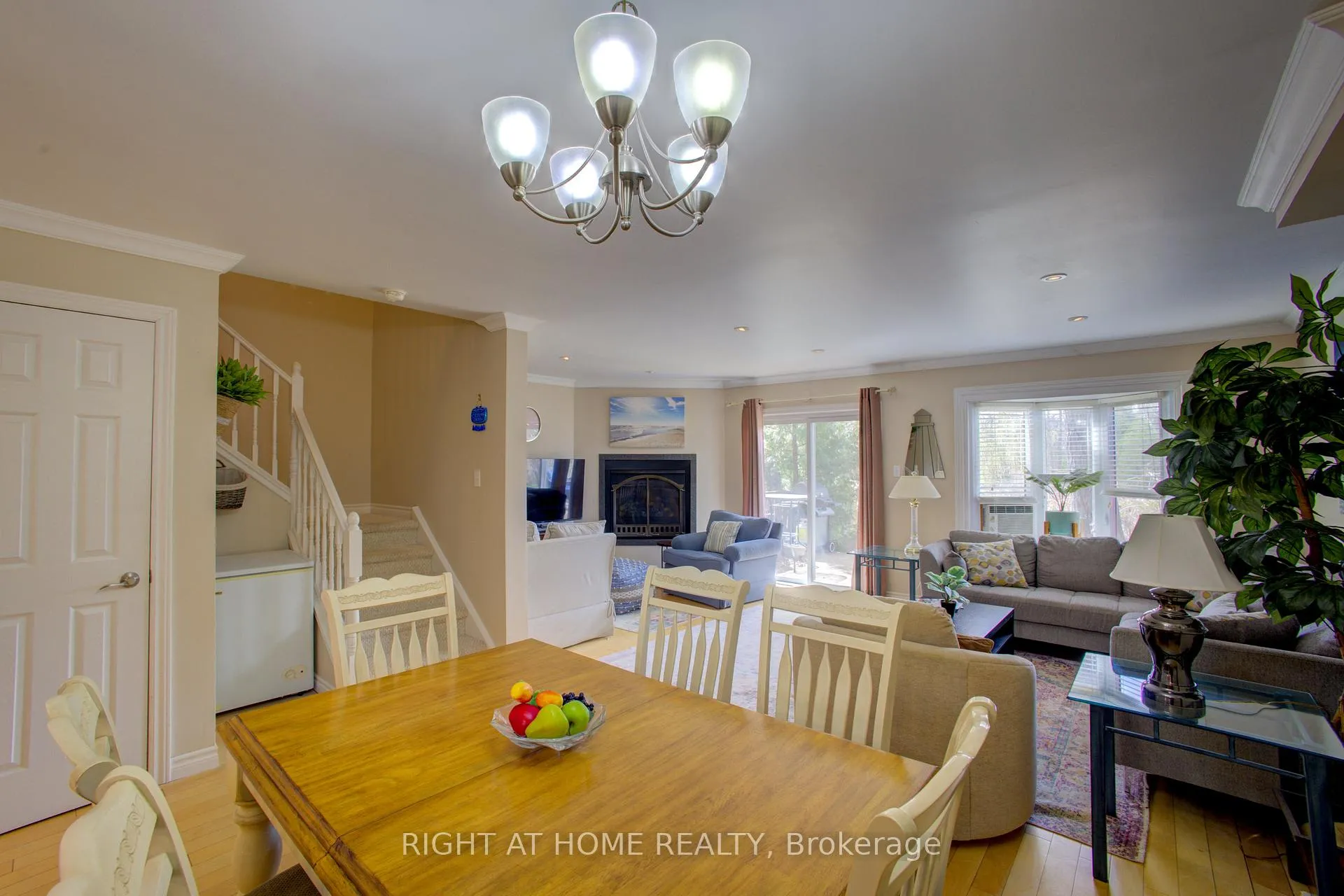 Photo 14 of Unit 17, 39 28th Street S, Wasaga Beach — HOMEH