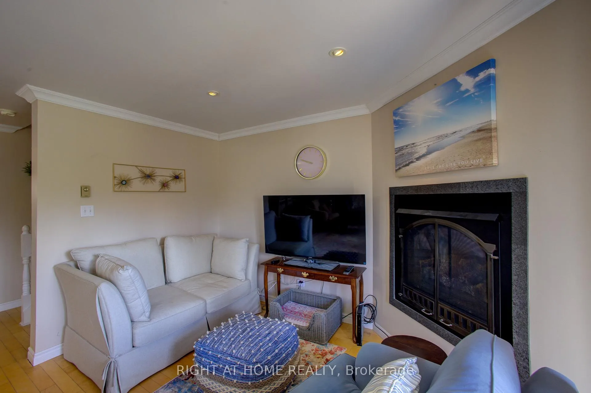 Photo 19 of Unit 17, 39 28th Street S, Wasaga Beach — HOMEH