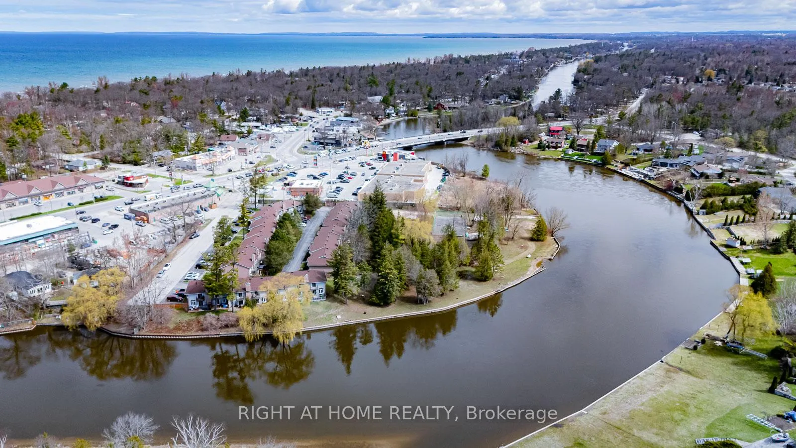 Photo 53 of Unit 17, 39 28th Street S, Wasaga Beach — HOMEH