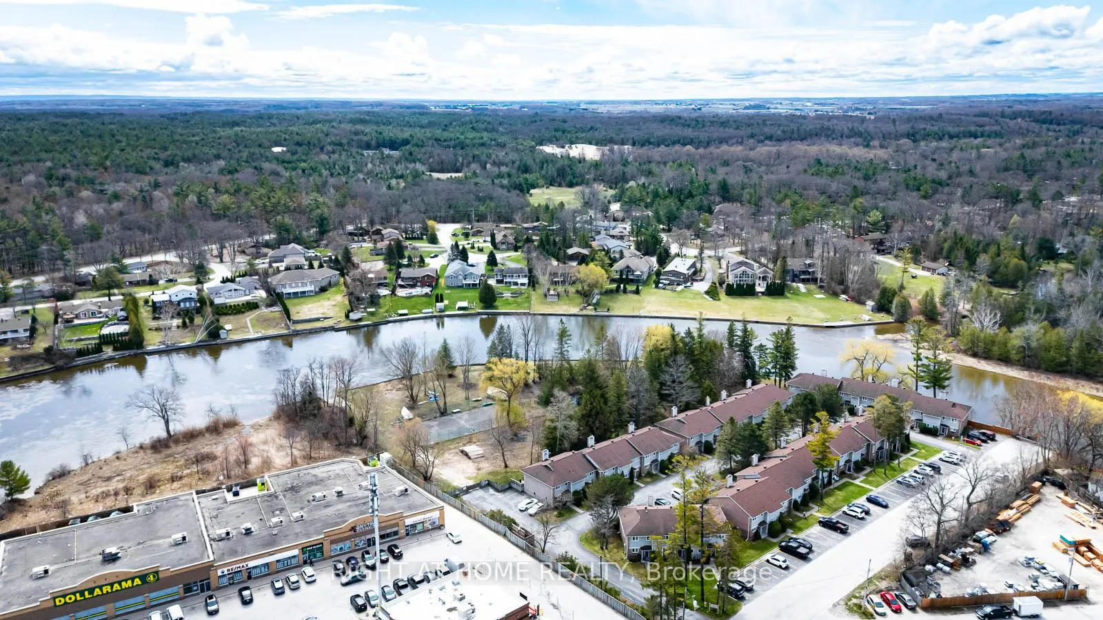 Photo 55 of Unit 17, 39 28th Street S, Wasaga Beach — HOMEH