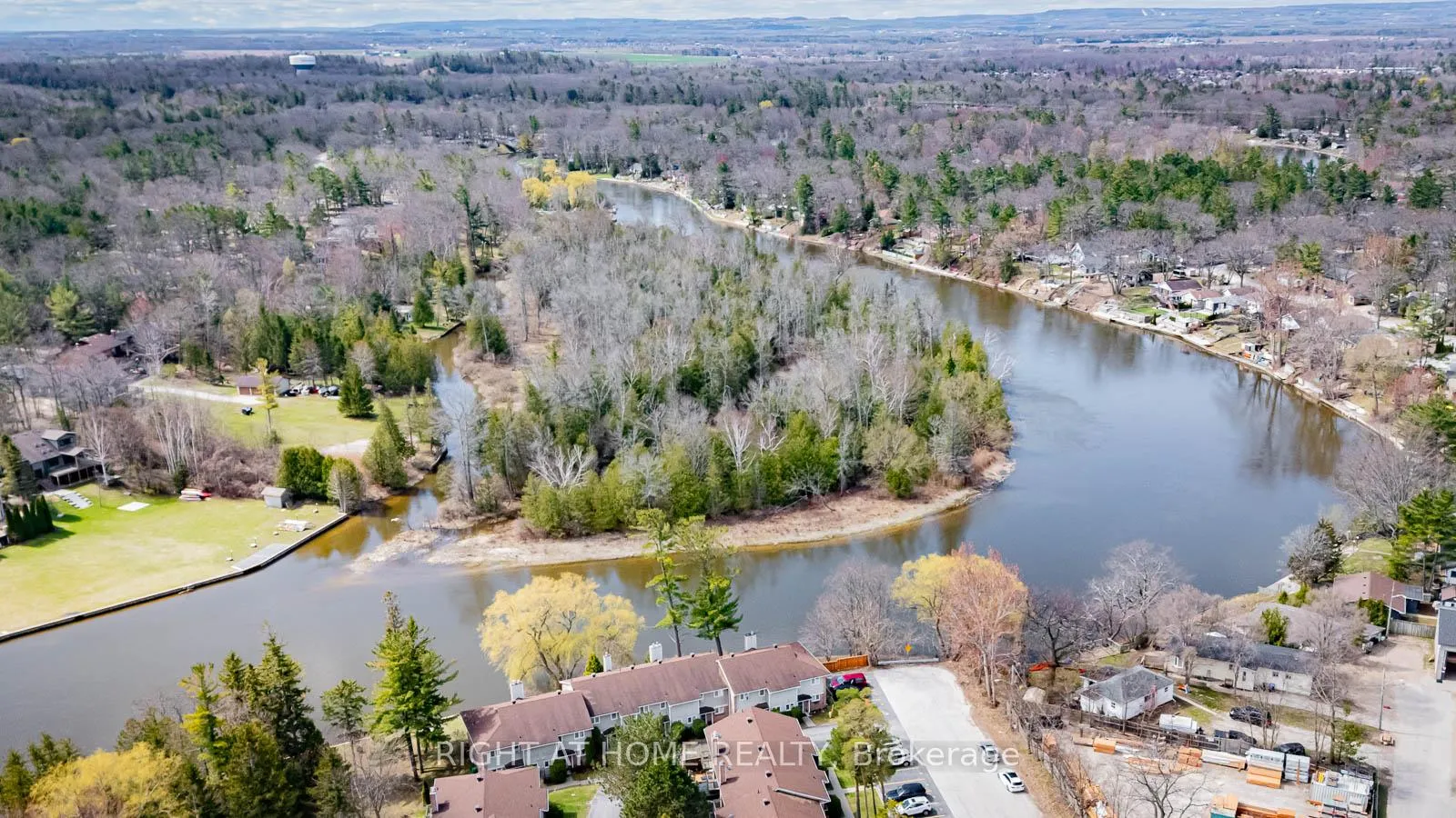 Photo 56 of Unit 17, 39 28th Street S, Wasaga Beach — HOMEH