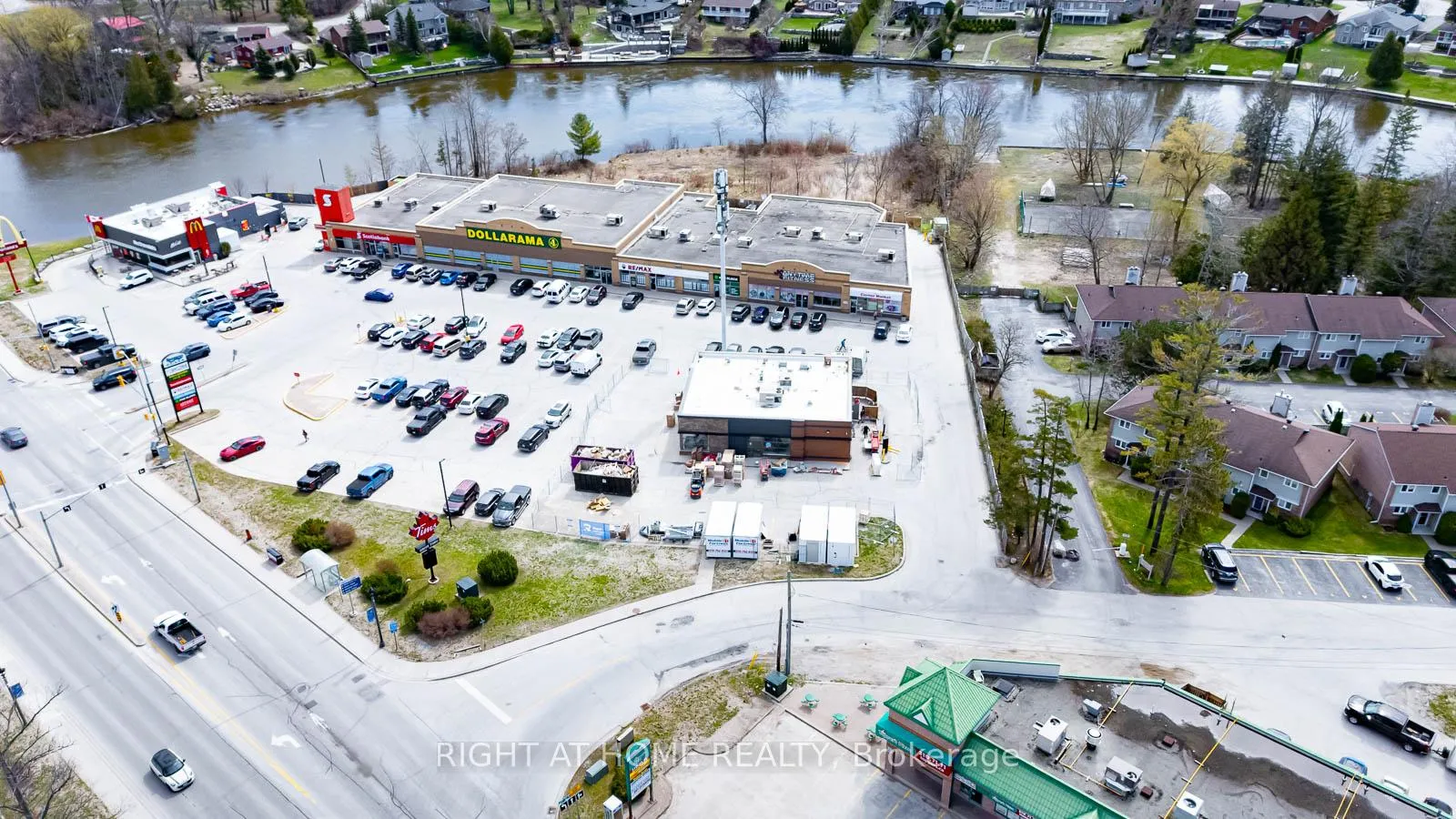 Photo 57 of Unit 17, 39 28th Street S, Wasaga Beach — HOMEH
