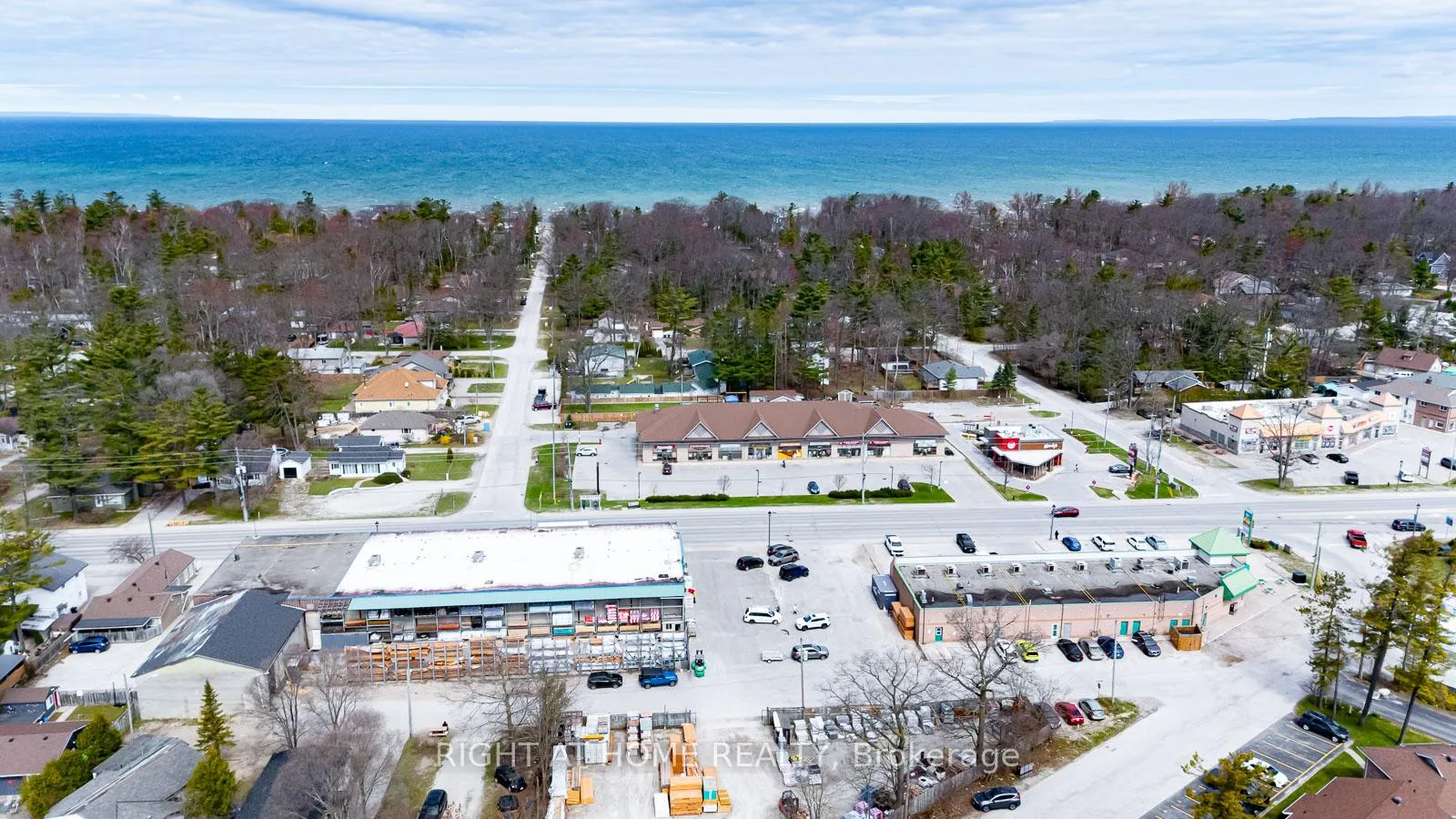 Photo 58 of Unit 17, 39 28th Street S, Wasaga Beach — HOMEH