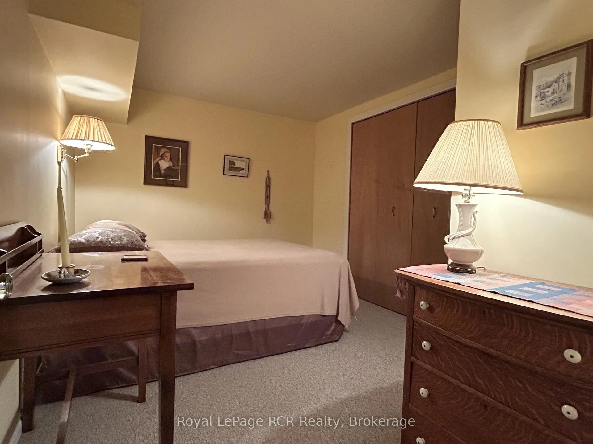 Photo 15 of 35 5th Street E, Owen Sound — HOMEH