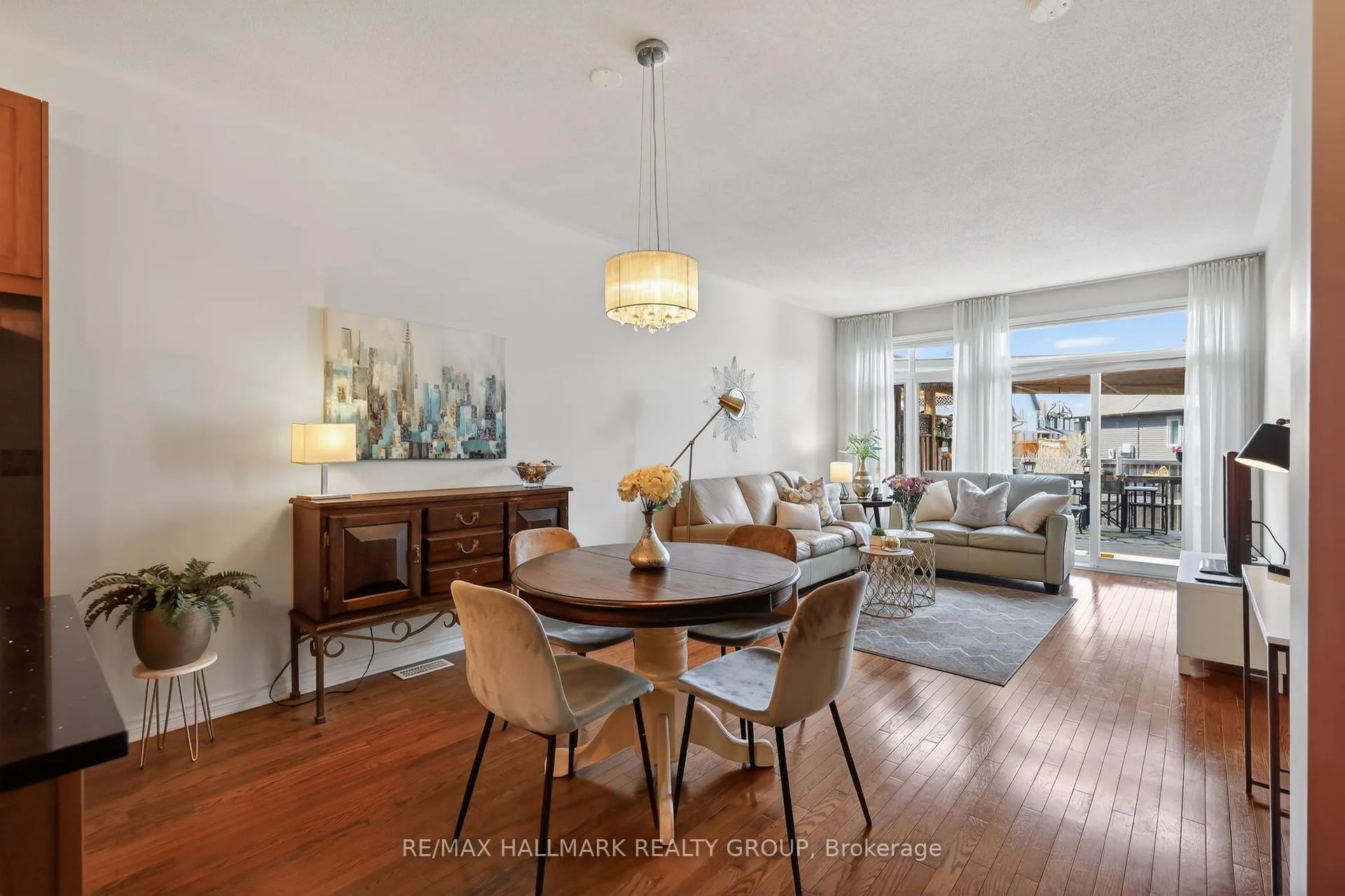 Photo 9 of 236 Bulrush Crescent, Ottawa, Blossom Park/Kemp Park/Findlay Creek — HOMEH