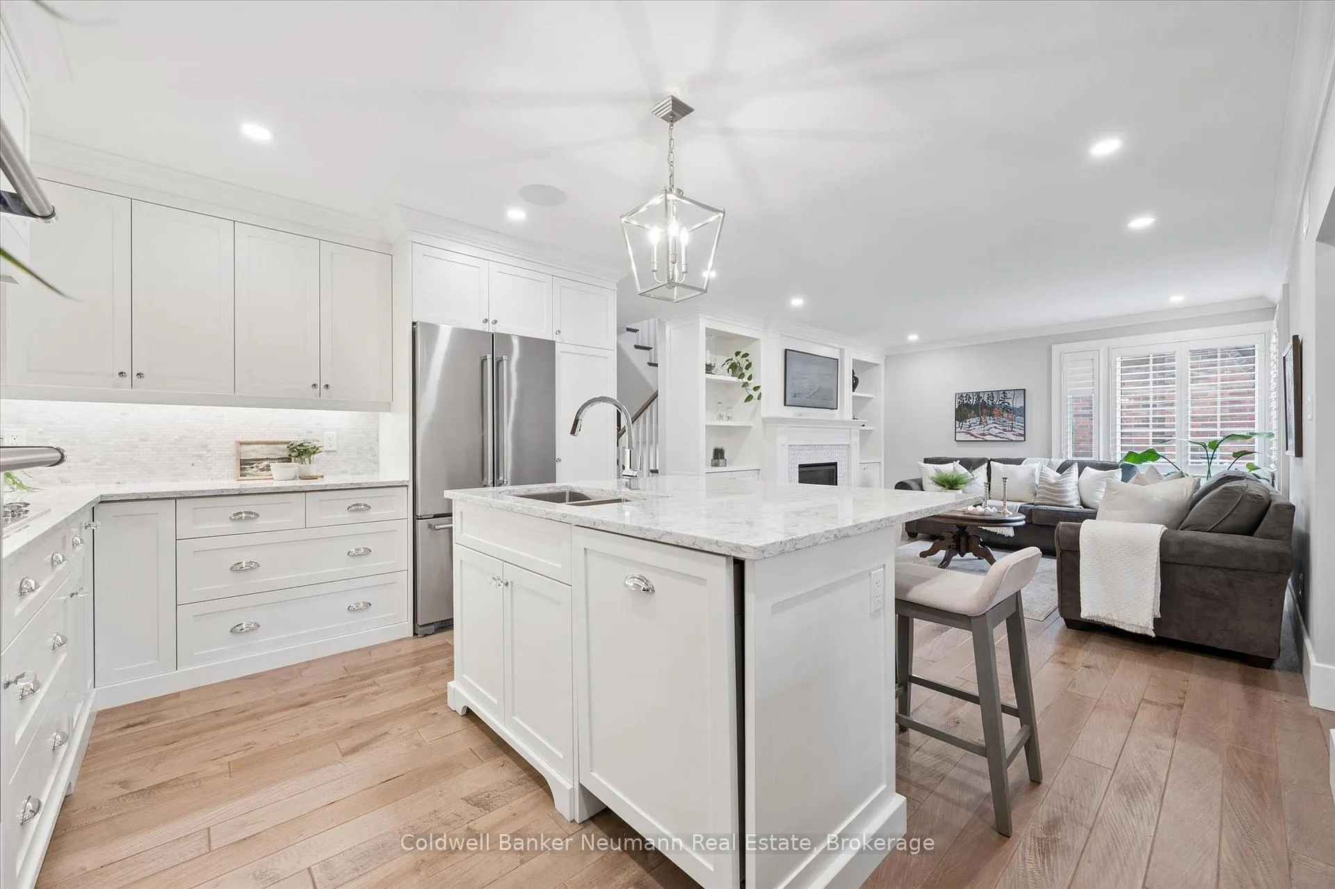 Photo 14 of 37 Parkholm Avenue, Guelph, St. George's — HOMEH