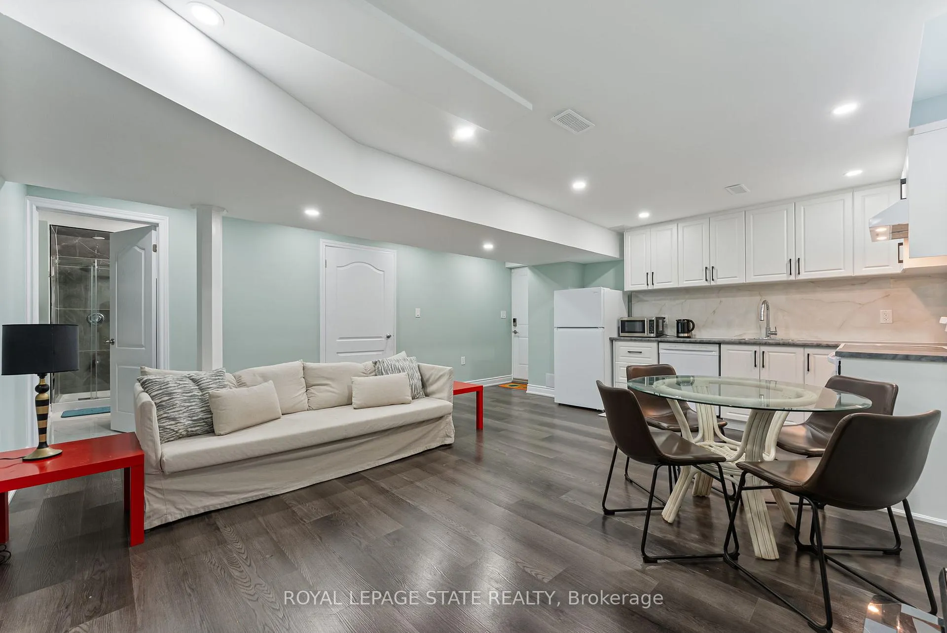 Photo 10 of Unit Lower, 183 Rockledge Drive, Hamilton, Rural Glanbrook — HOMEH
