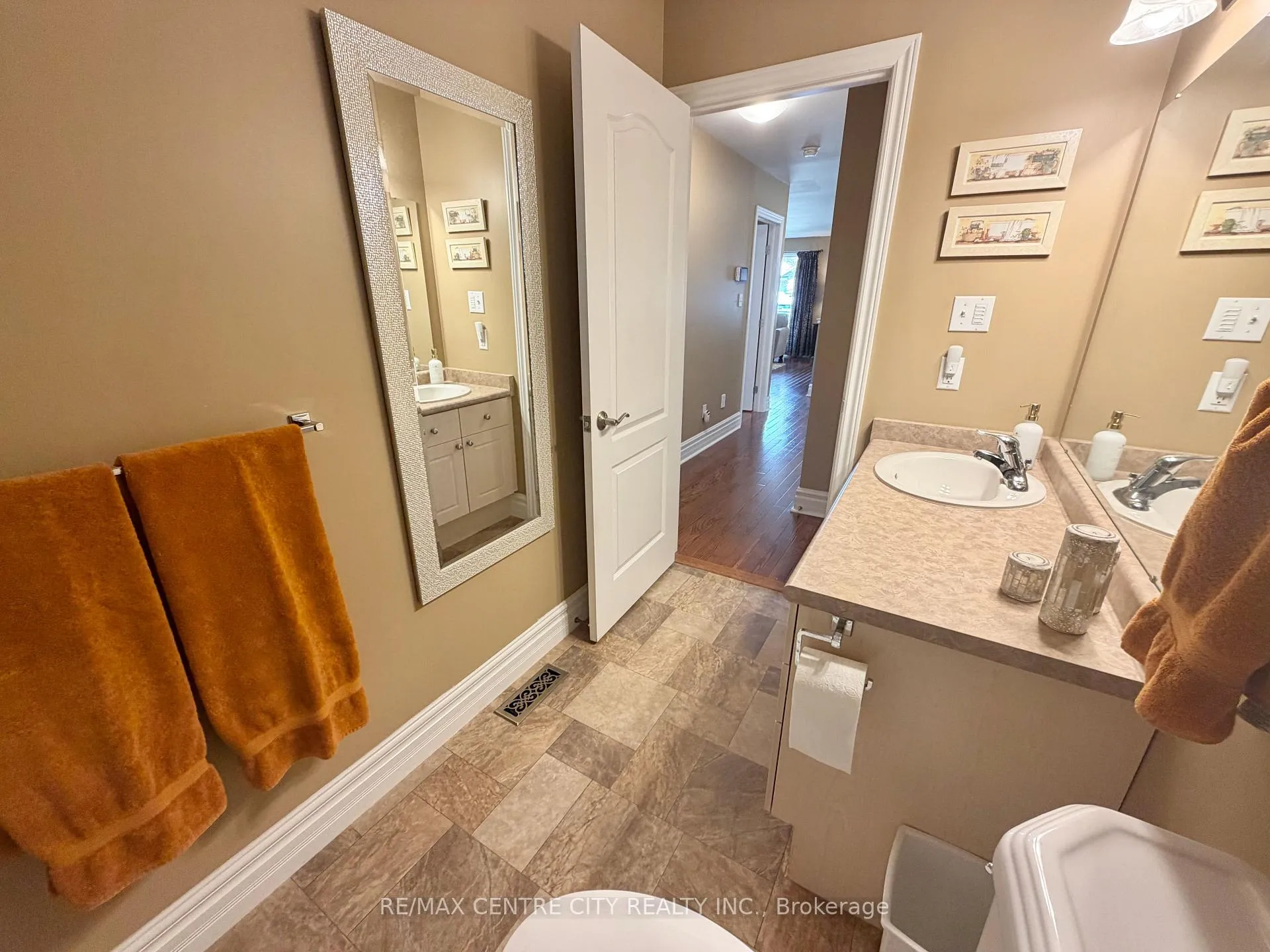 Photo 28 of 18 Redtail Court, St. Thomas — HOMEH