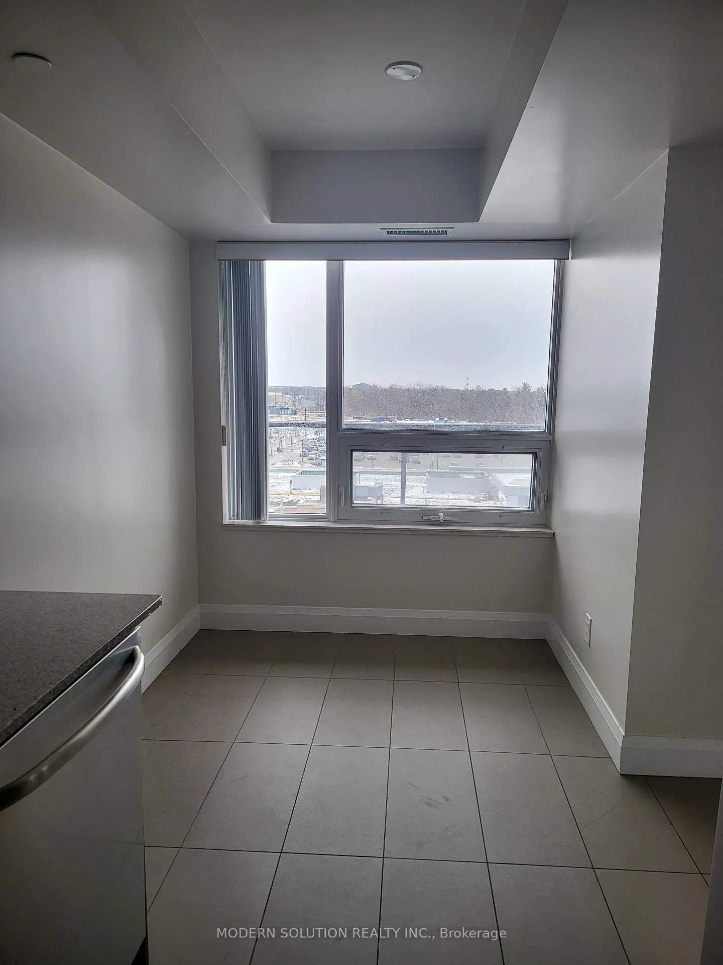 Photo 6 of Unit 718, 8200 Birchmount Road, Markham, Unionville — HOMEH