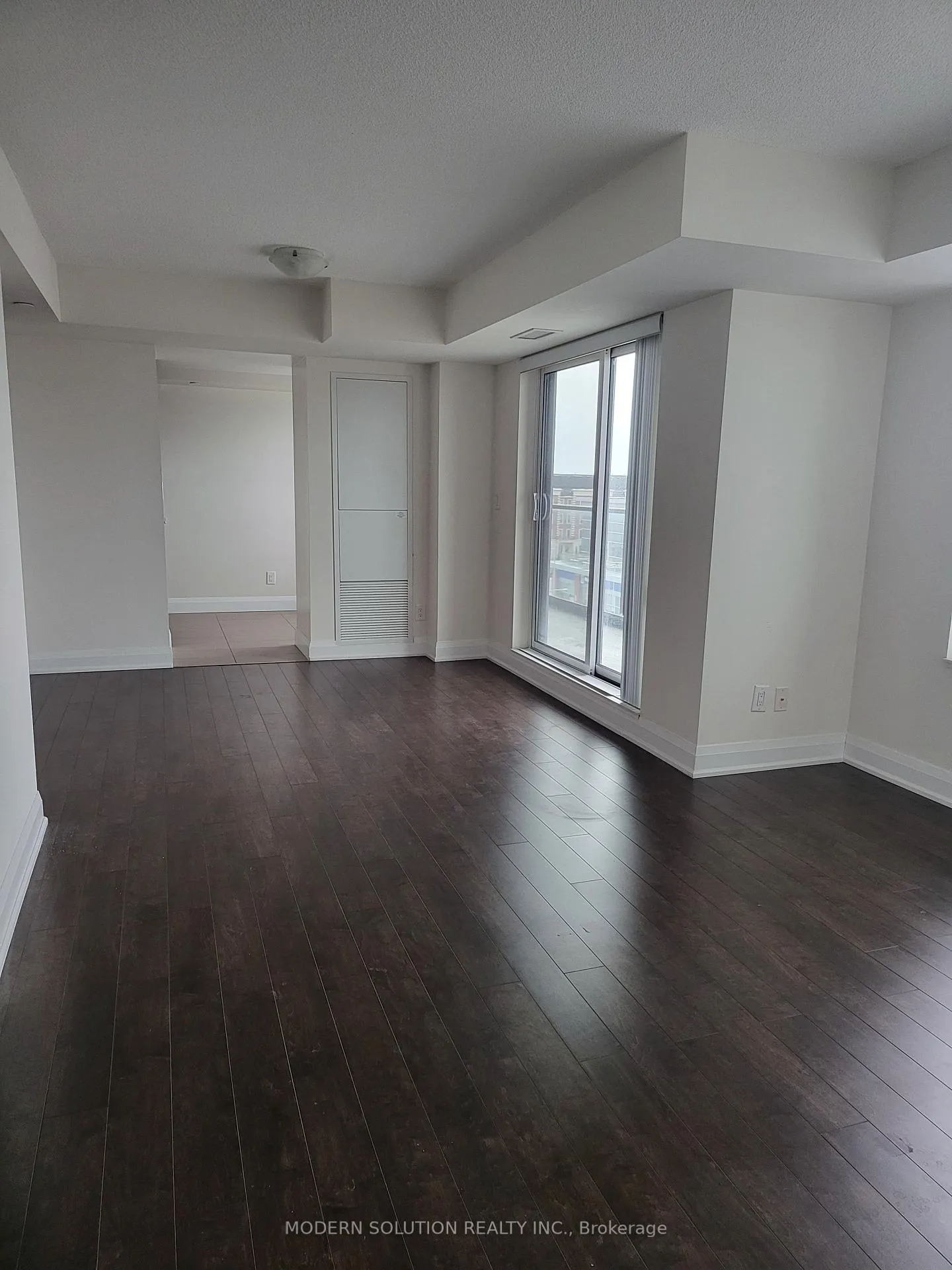 Photo 13 of Unit 718, 8200 Birchmount Road, Markham, Unionville — HOMEH