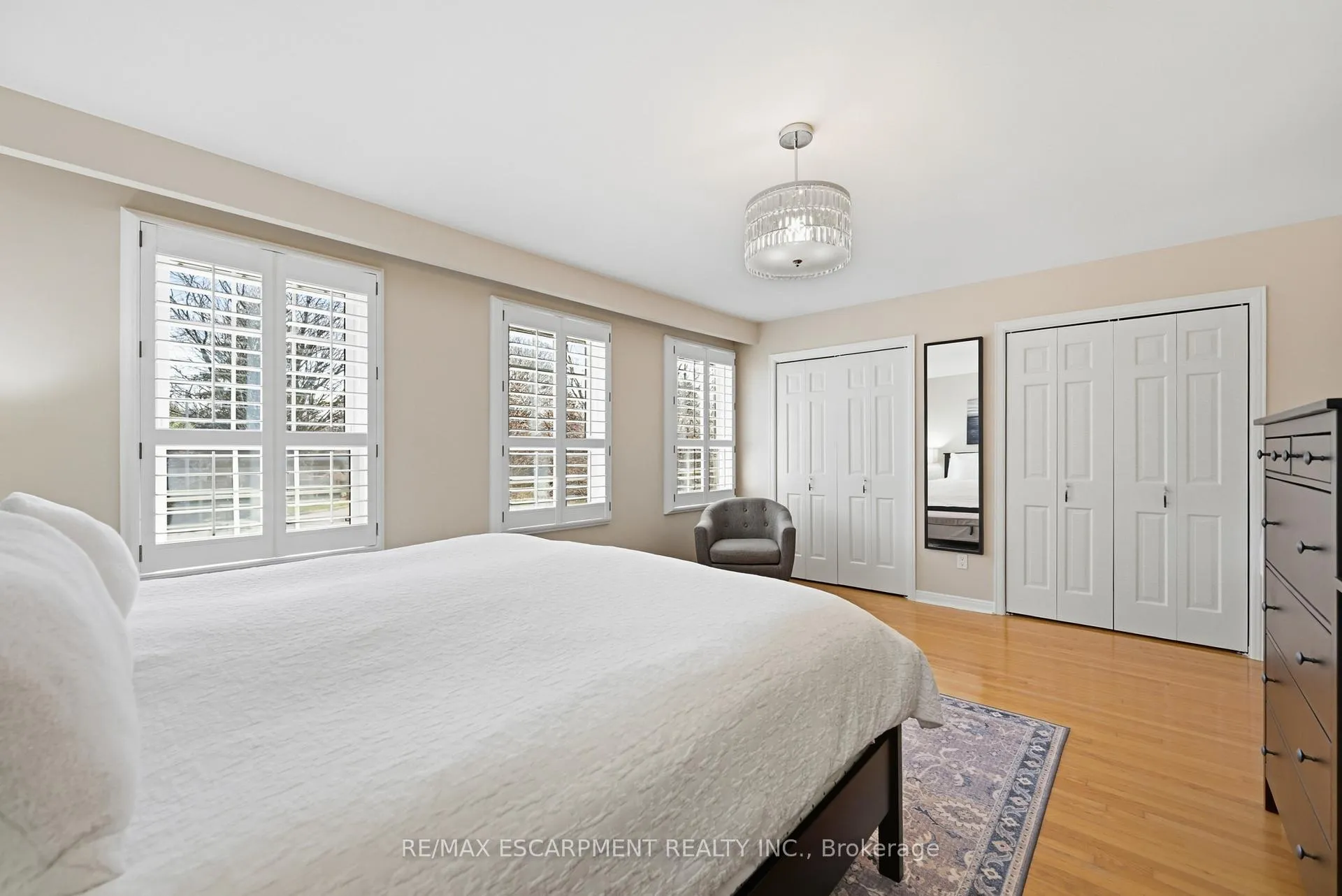 Photo 19 of 248 Applevale Court, Burlington, Shoreacres — HOMEH
